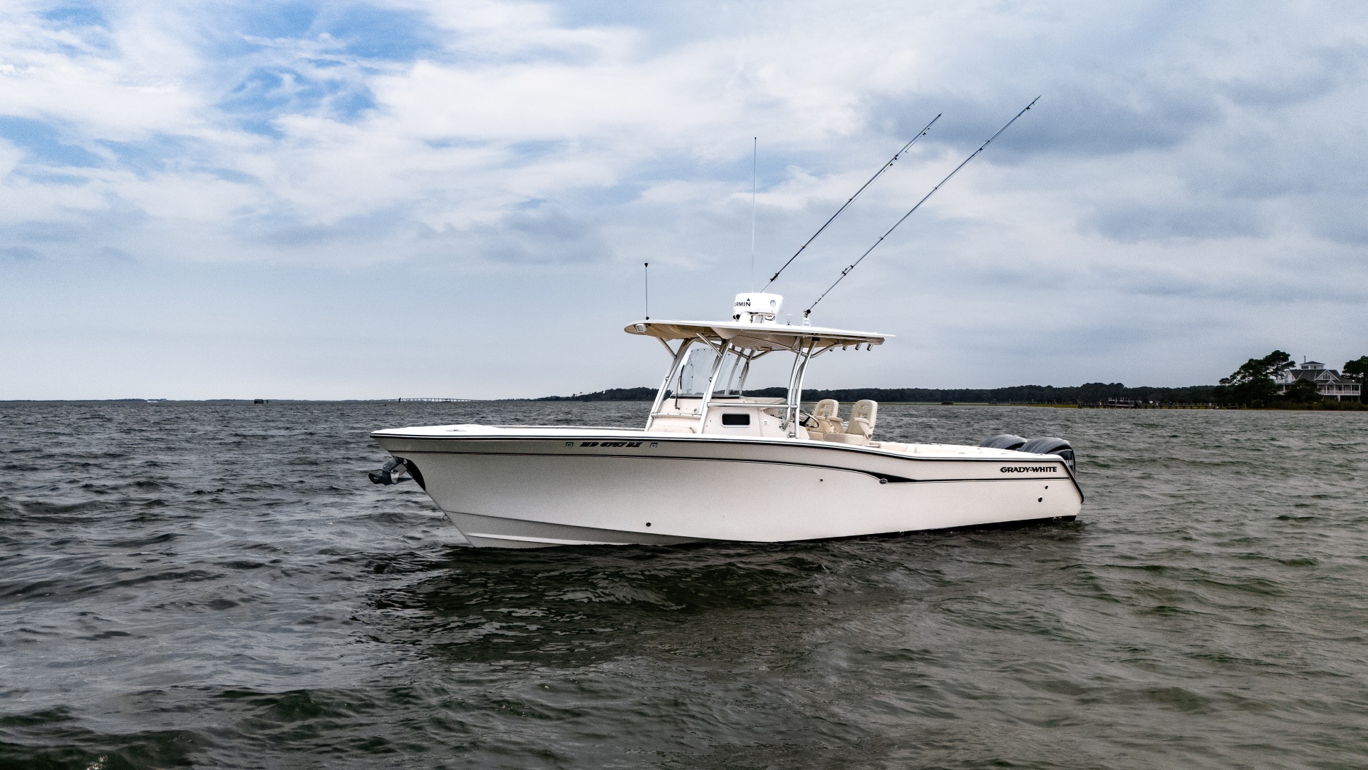 30ft Grady White Yacht For Sale