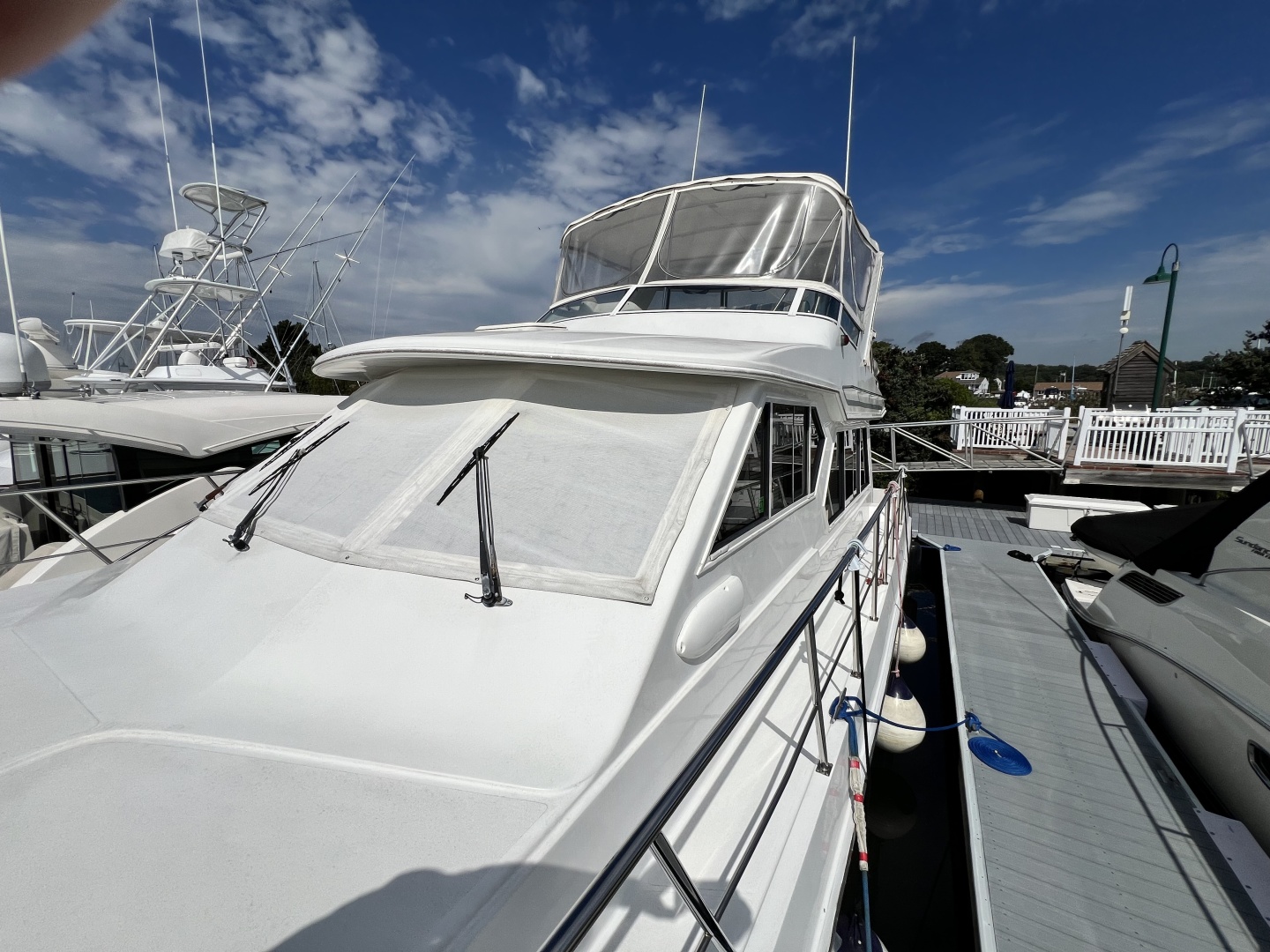 2004 Navigator 4400