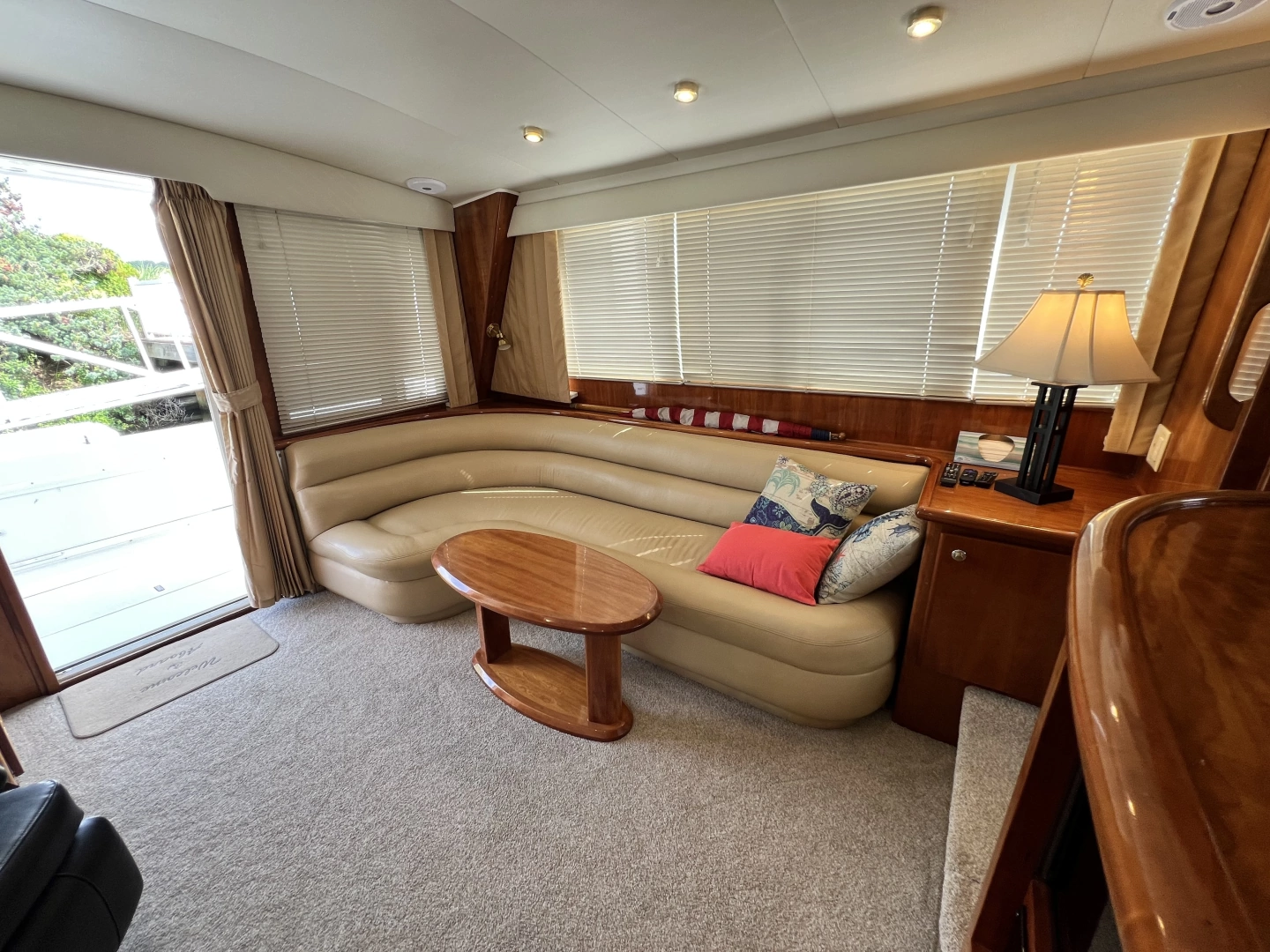 Navigator 4400 Yacht For Sale