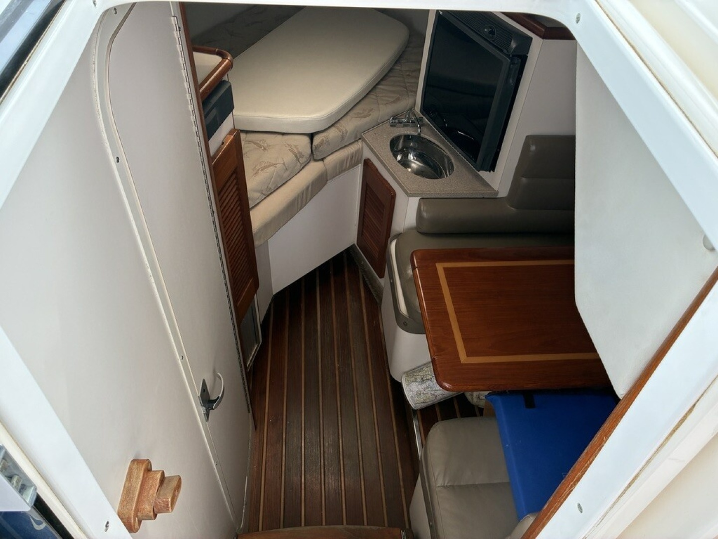 2003 Pursuit 3070 Express
