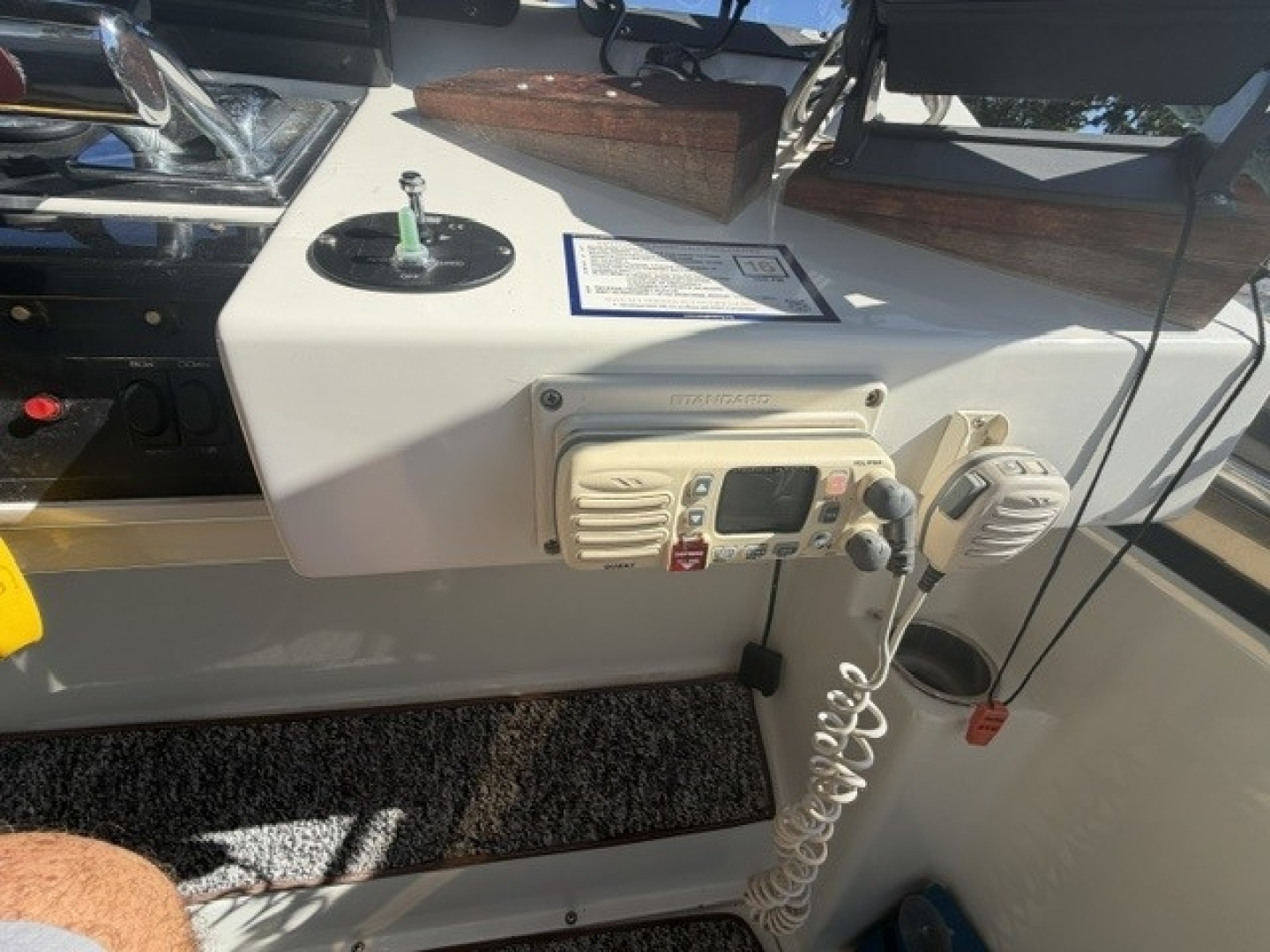 Moonbeam V 34ft Silverton Yacht For Sale