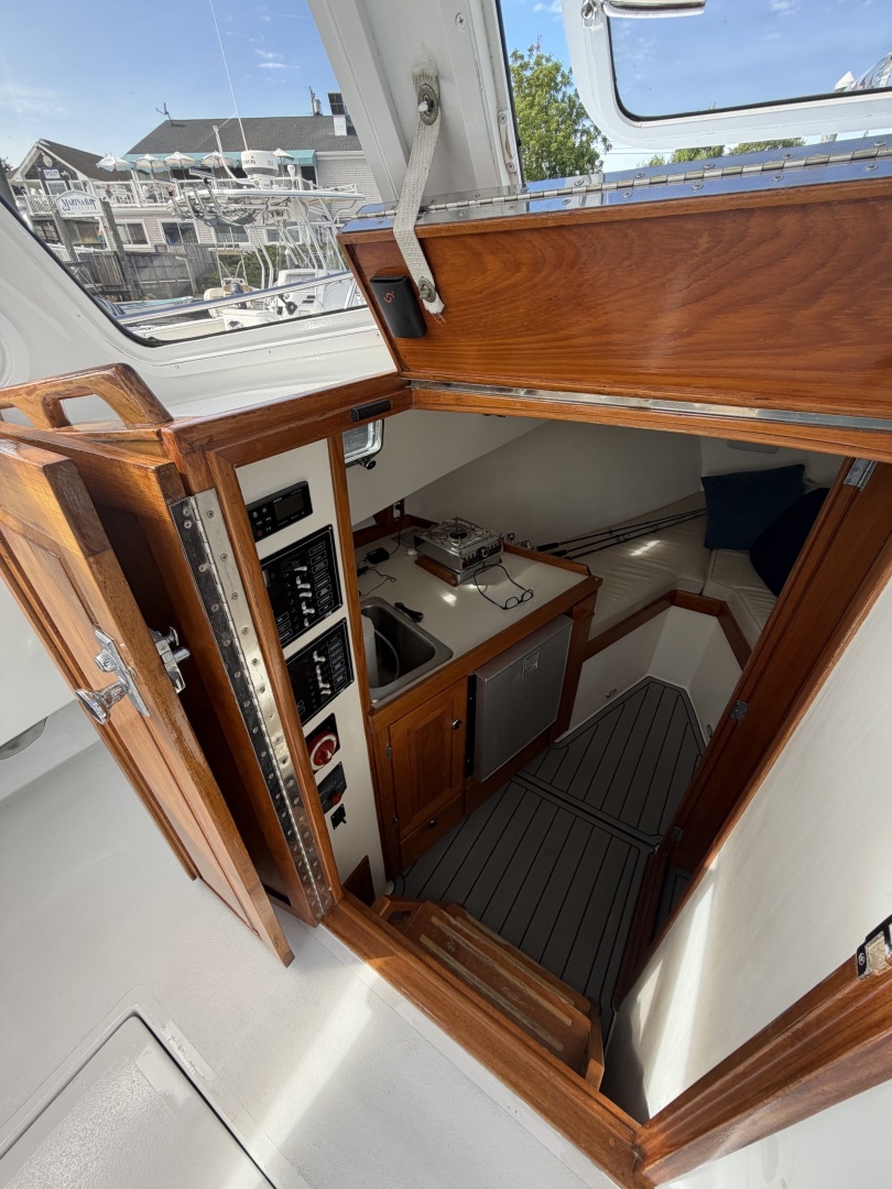 Renegade 26ft Webbers Cove Yacht For Sale