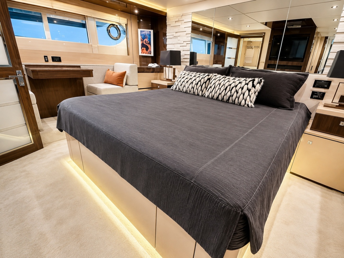 60ft Cruisers Yacht For Sale