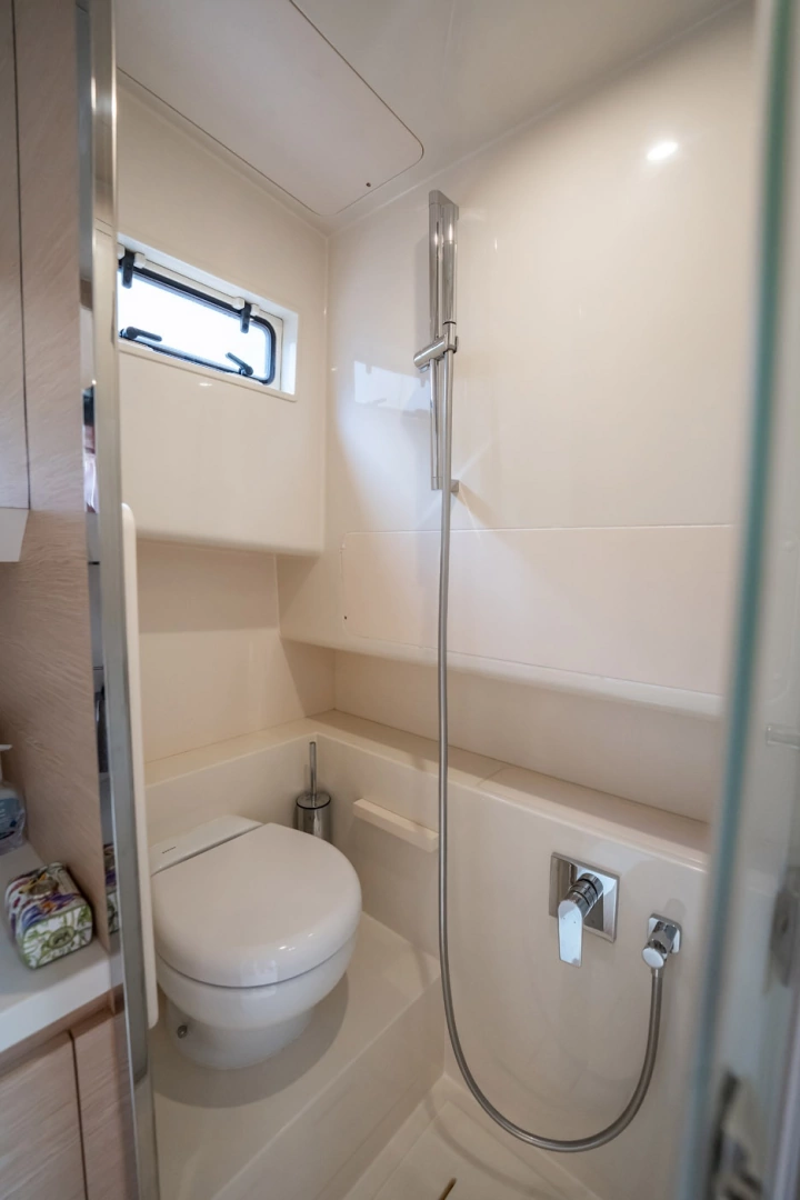 Solaris 40F Yacht For Sale