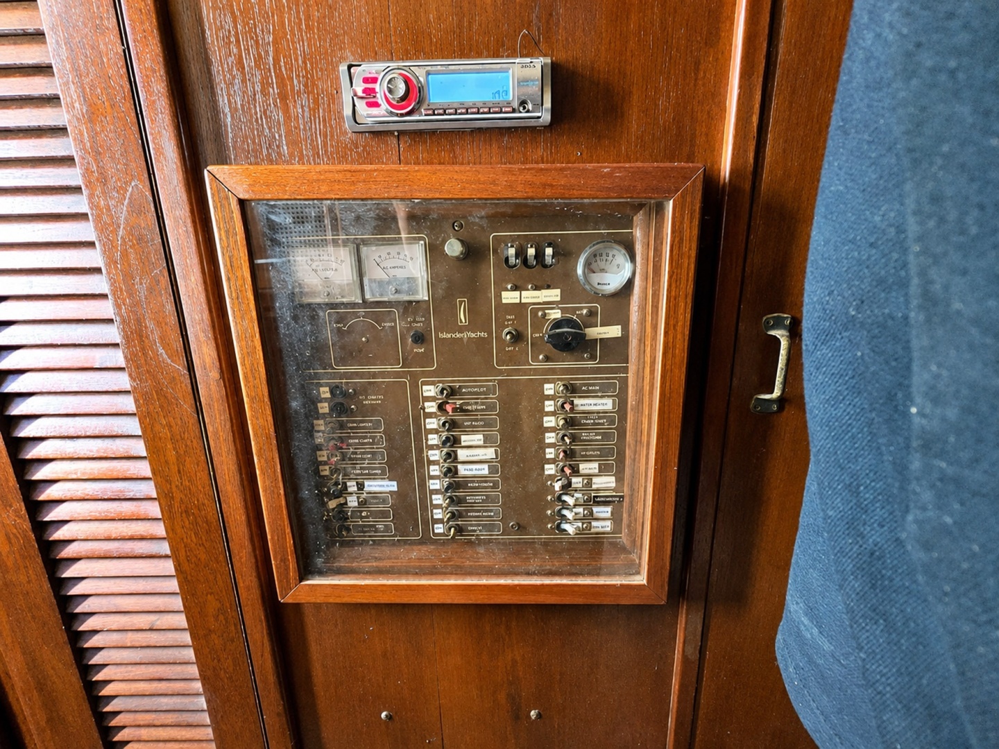 LONG SHOT 41ft Islander Yacht For Sale