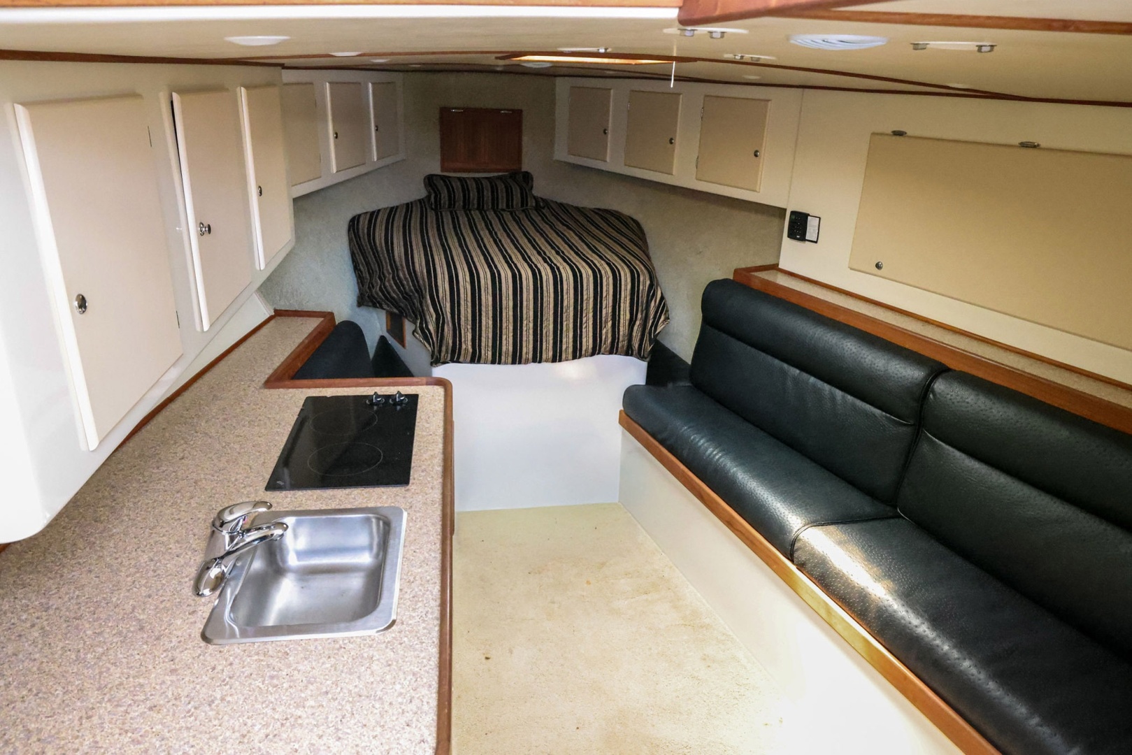 2005 Custom Carolina Express Sportfish