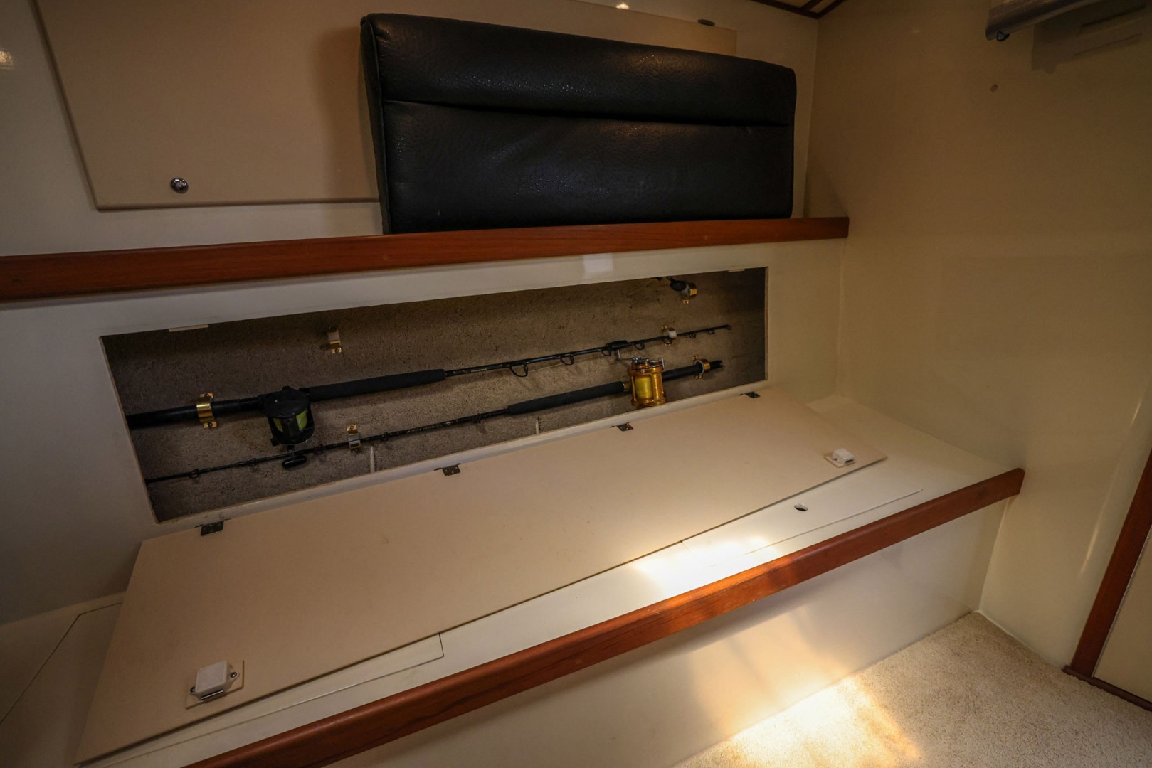 2005 Custom Carolina Express Sportfish