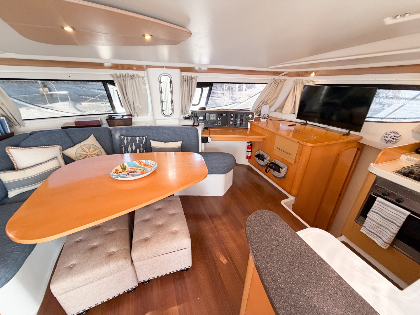 VIDIMUS 44ft Fountaine Pajot Yacht For Sale VIDIMUS 44ft Fountaine Pajot Yacht For Sale