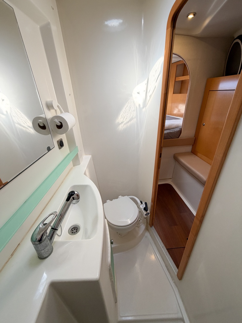 VIDIMUS 44ft Fountaine Pajot Yacht For Sale VIDIMUS 44ft Fountaine Pajot Yacht For Sale