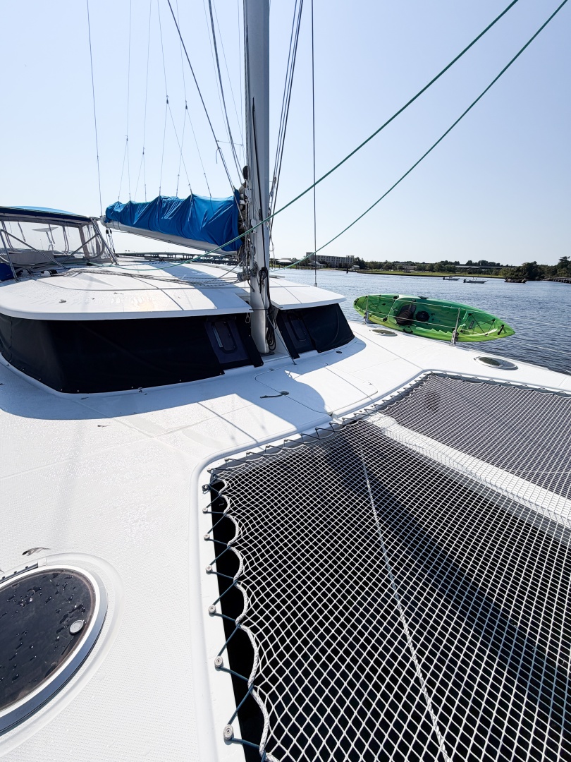 VIDIMUS 44ft Fountaine Pajot Yacht For Sale VIDIMUS 44ft Fountaine Pajot Yacht For Sale