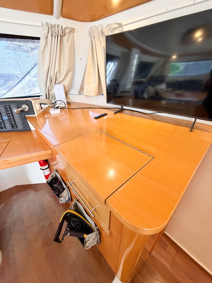 VIDIMUS 44ft Fountaine Pajot Yacht For Sale VIDIMUS 44ft Fountaine Pajot Yacht For Sale