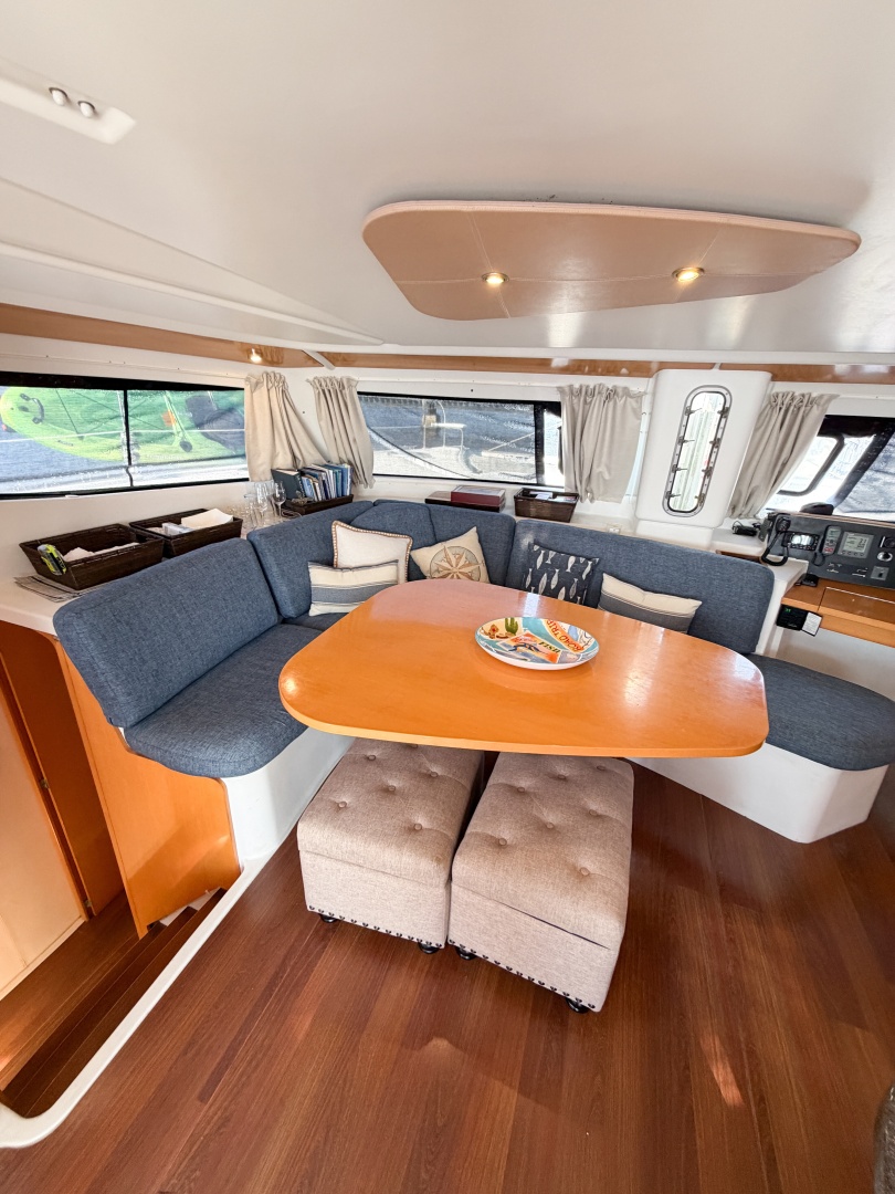 VIDIMUS 44ft Fountaine Pajot Yacht For Sale VIDIMUS 44ft Fountaine Pajot Yacht For Sale