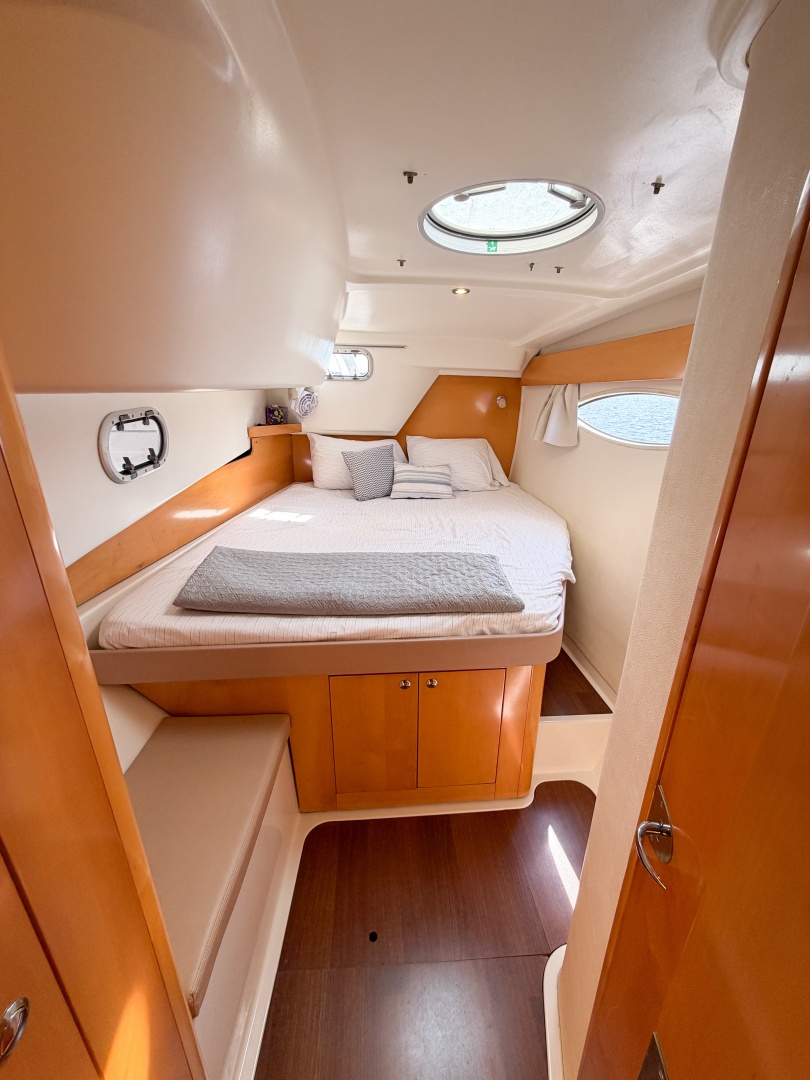 VIDIMUS 44ft Fountaine Pajot Yacht For Sale VIDIMUS 44ft Fountaine Pajot Yacht For Sale