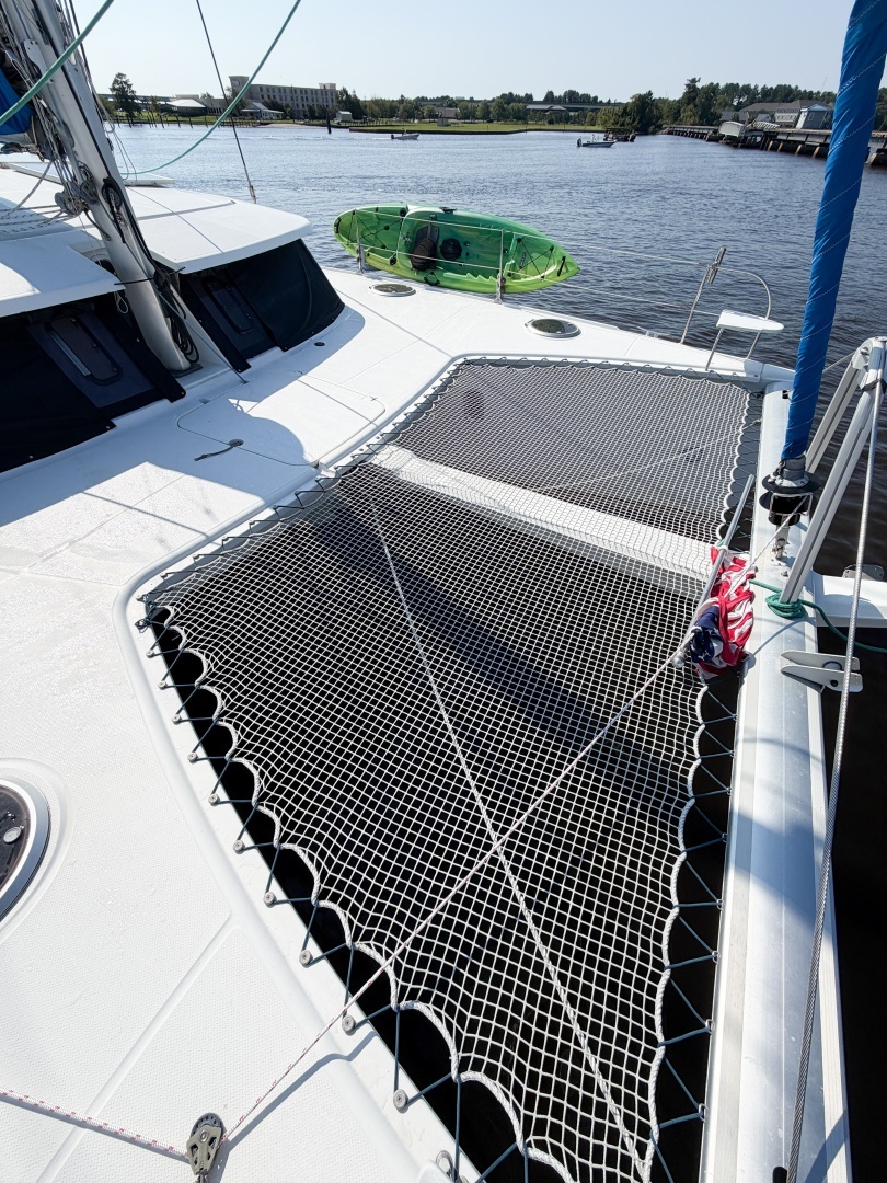 VIDIMUS 44ft Fountaine Pajot Yacht For Sale VIDIMUS 44ft Fountaine Pajot Yacht For Sale