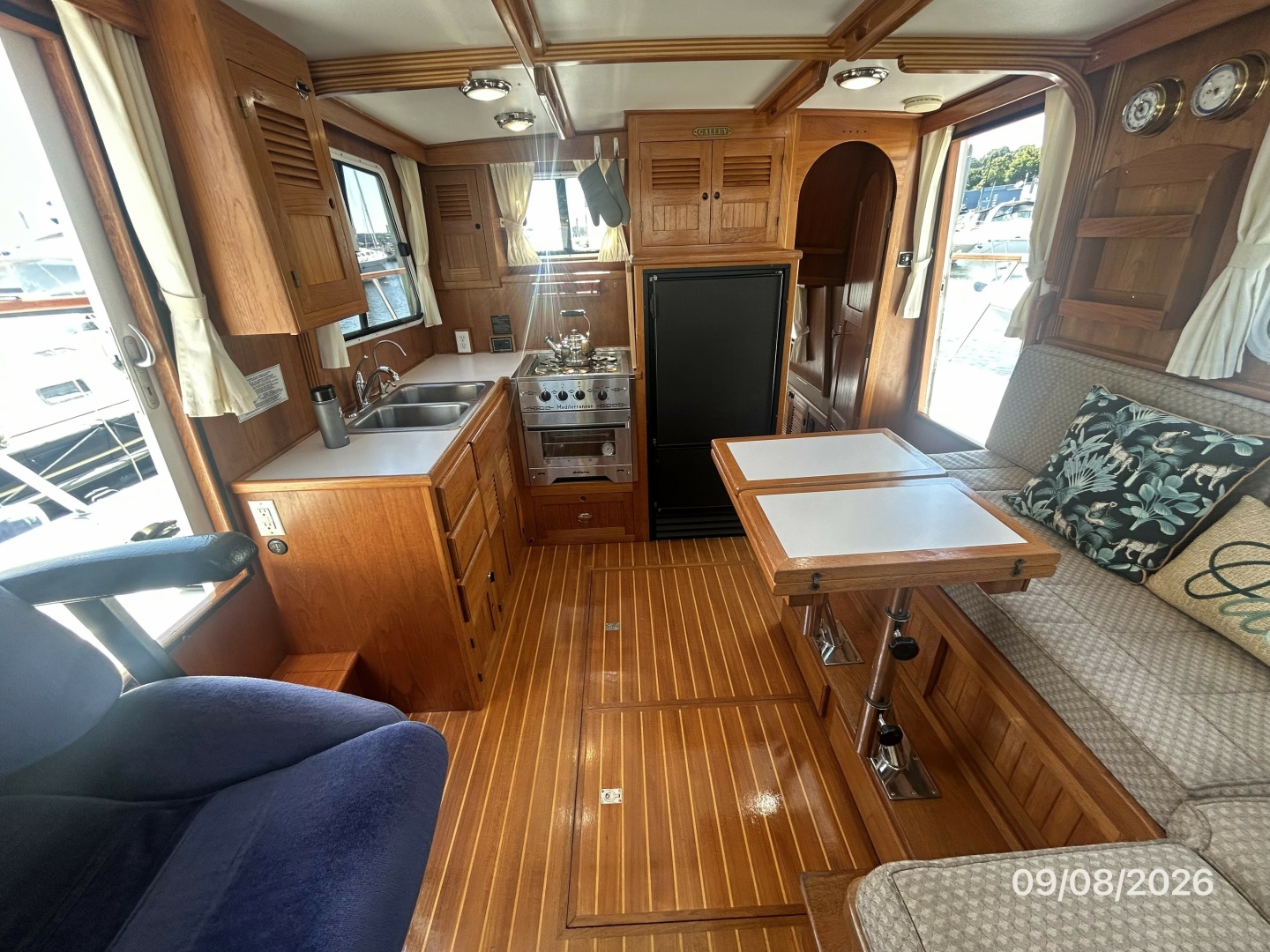 Final Turn 36ft Monk Yacht For Sale
