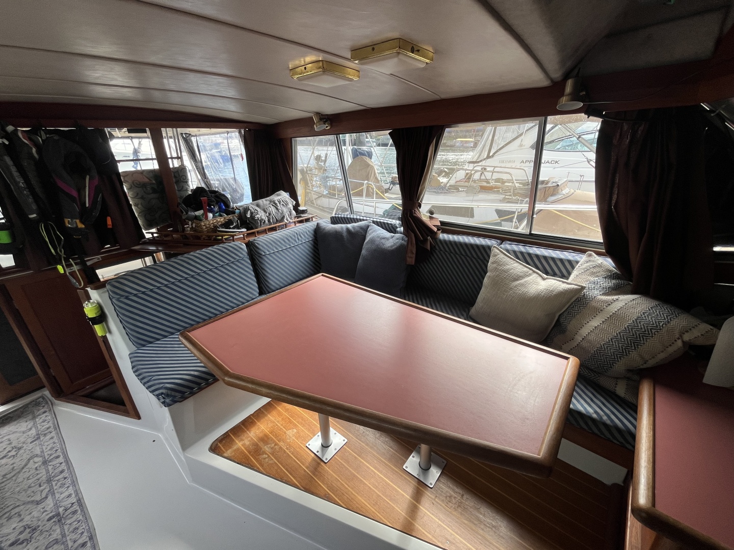 1987 Bayliner 3270 Motoryacht