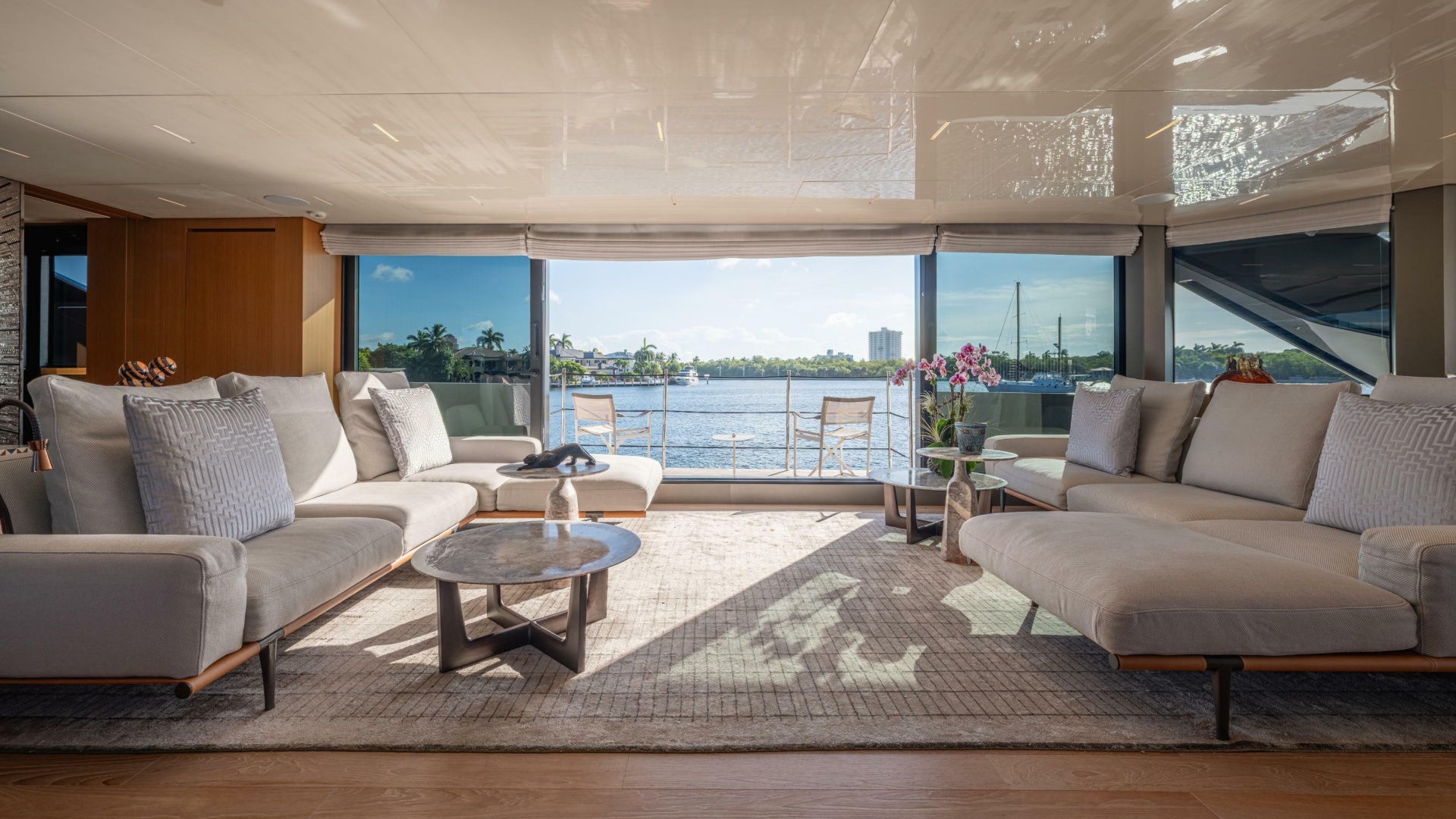SOFI VI 120ft Sanlorenzo Yacht For Sale
