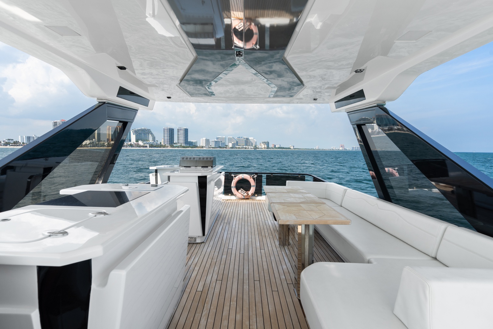 2023 Aicon 66 Vivere