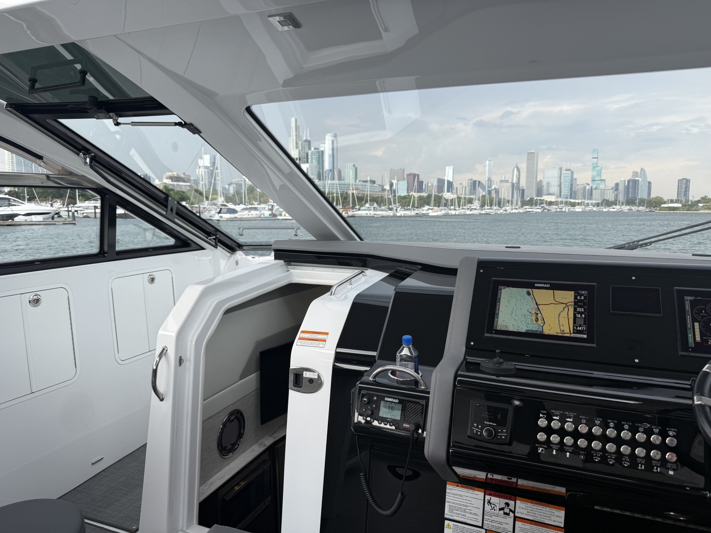 2021 Cruisers Yachts 42 GLS OB