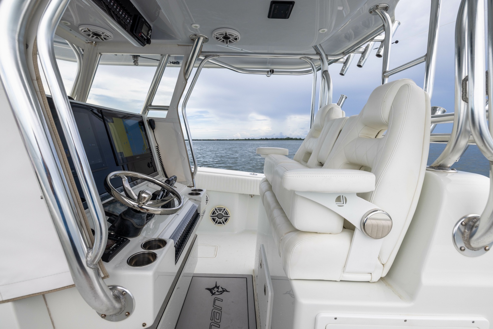 37ft Freeman Yacht For Sale