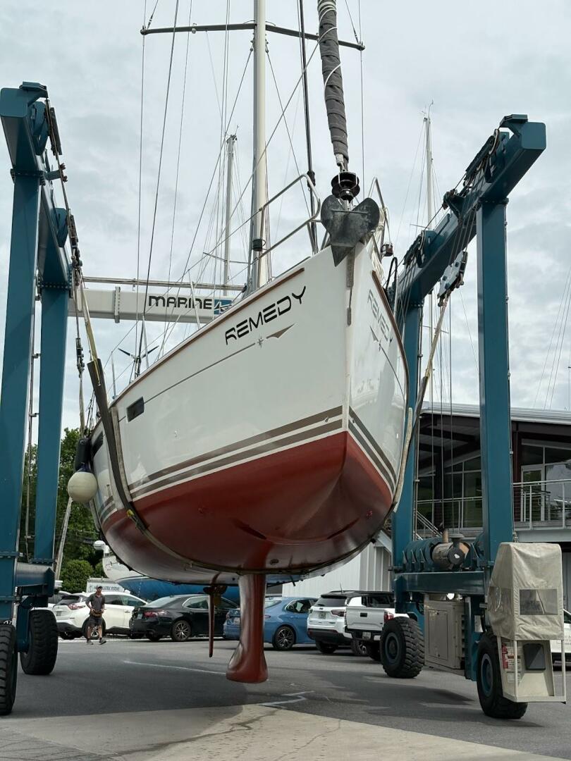 2012 Jeanneau Yacht 57
