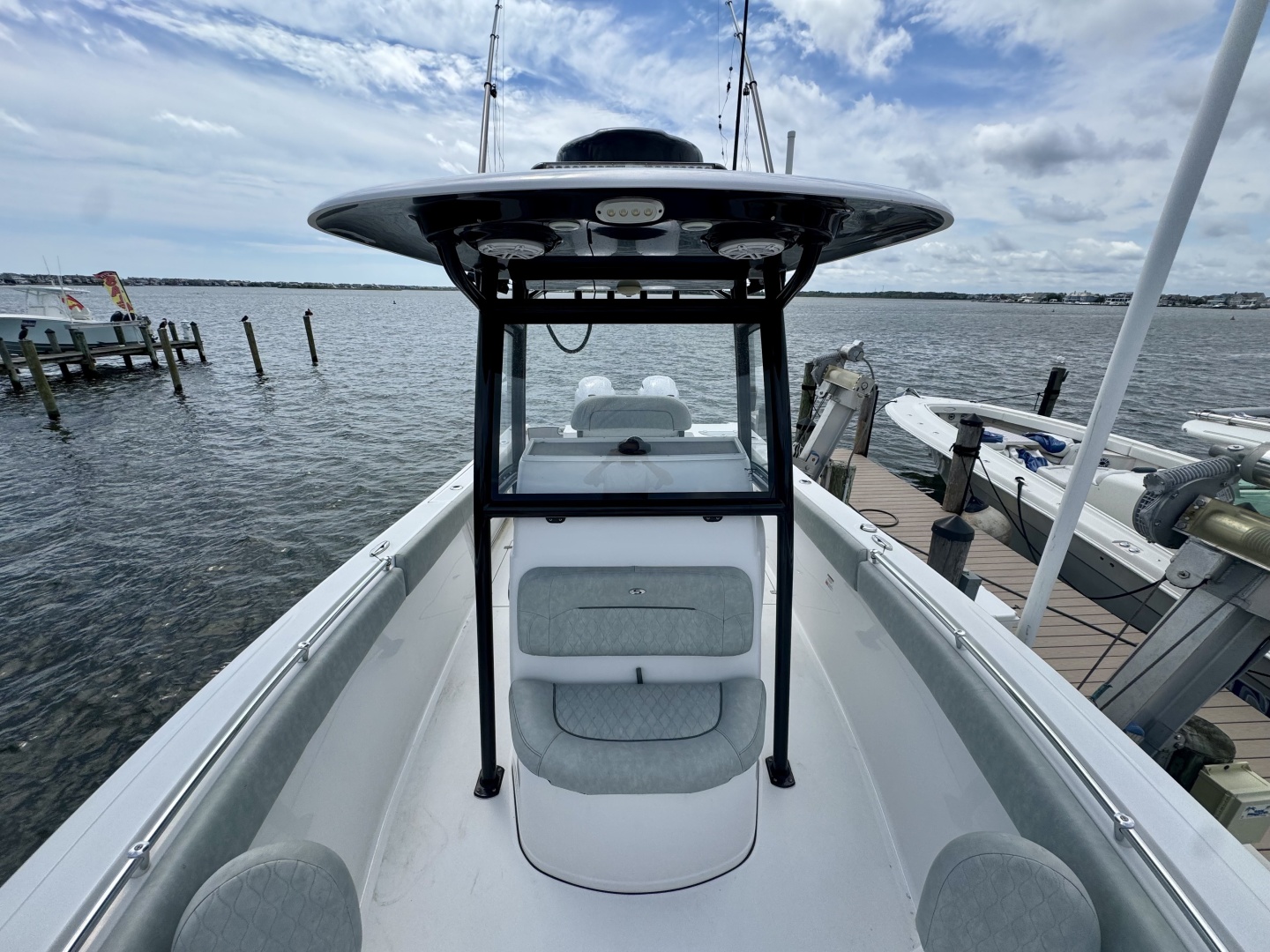 25ft Sportsman Yacht For Sale