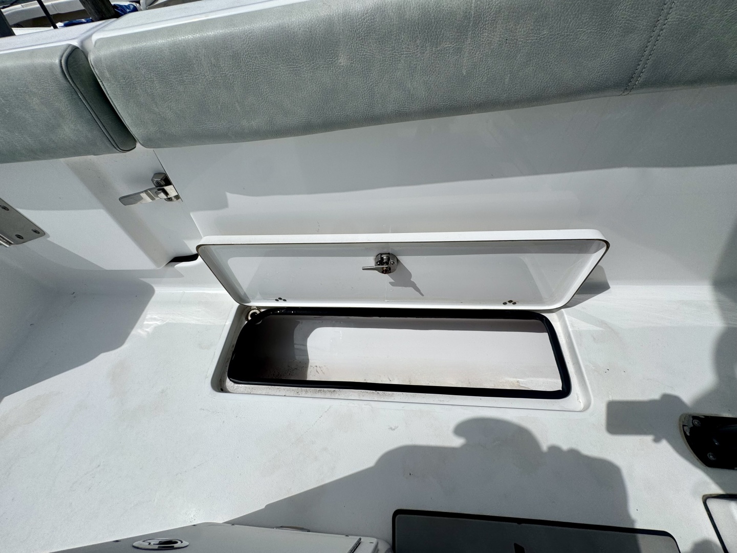 25ft Sportsman Yacht For Sale