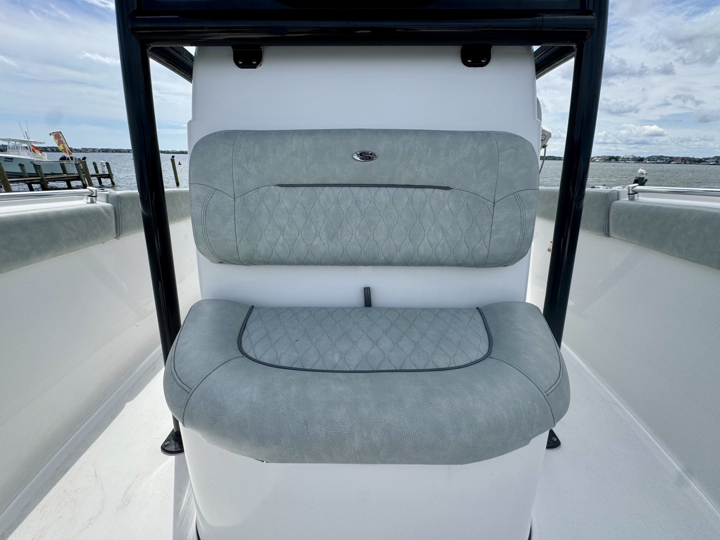 25ft Sportsman Yacht For Sale
