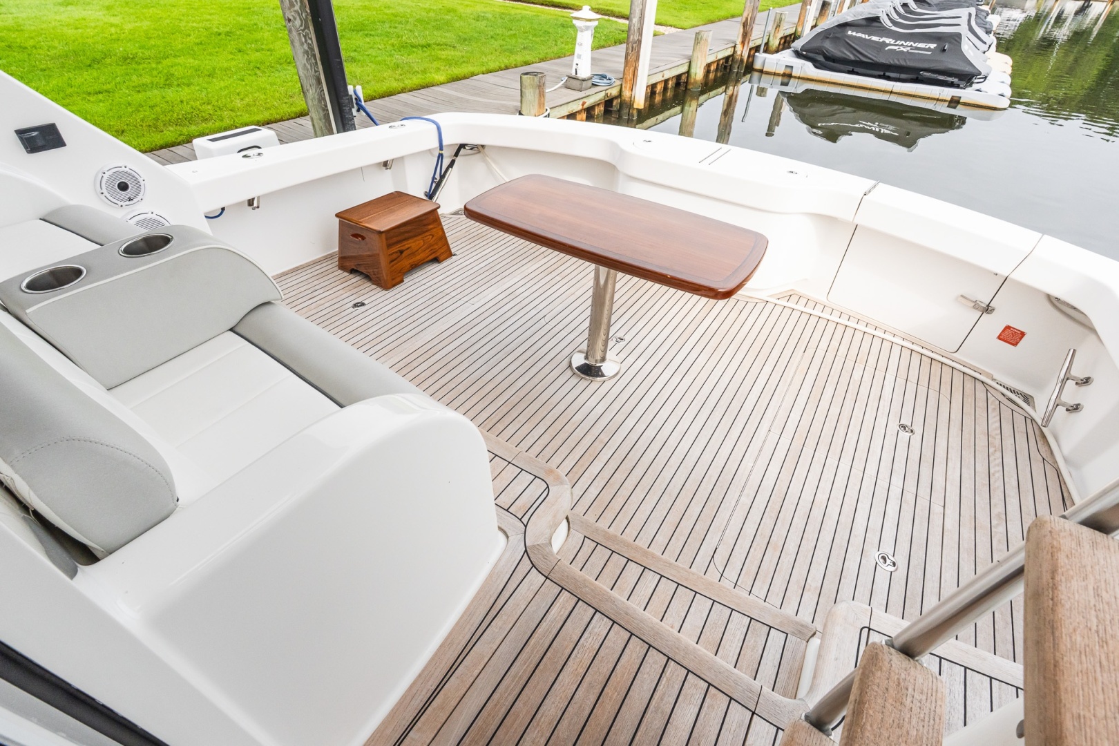 2022 Viking 48C