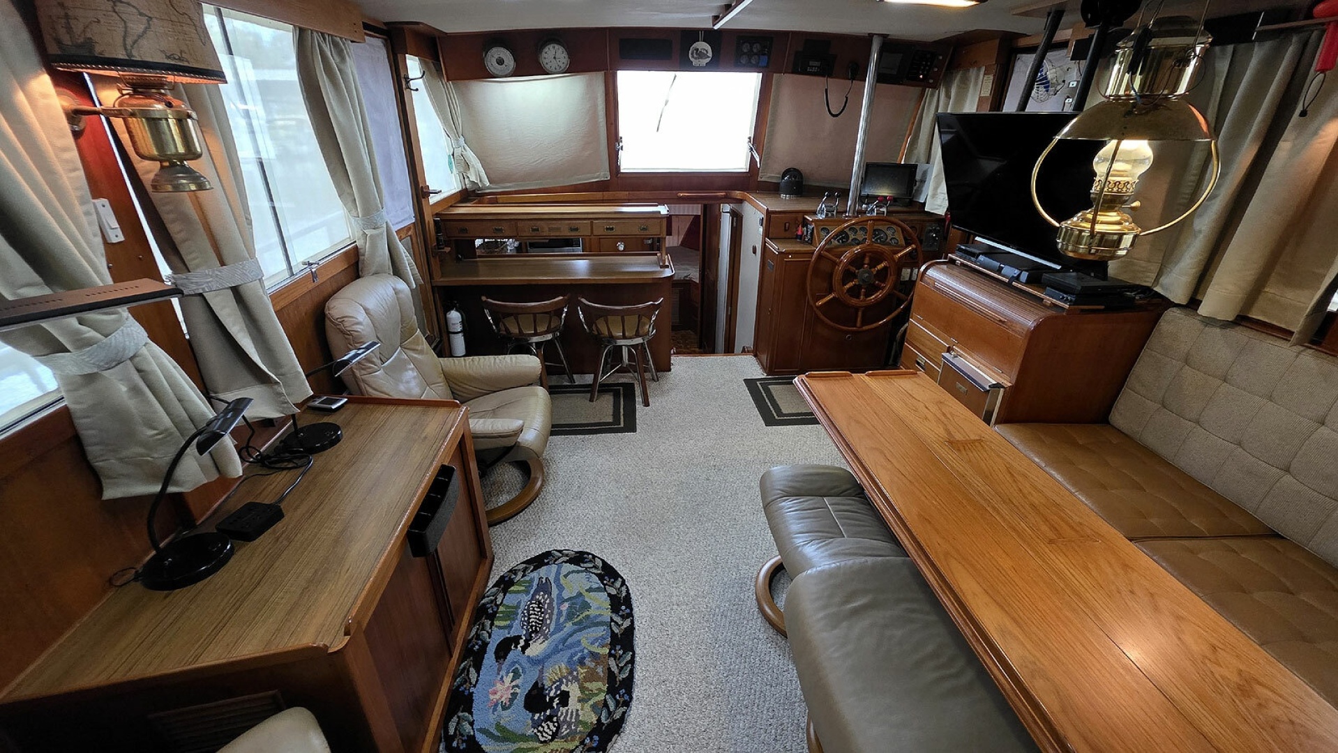 Inspeyered 2 46ft Grand Banks Yacht For Sale