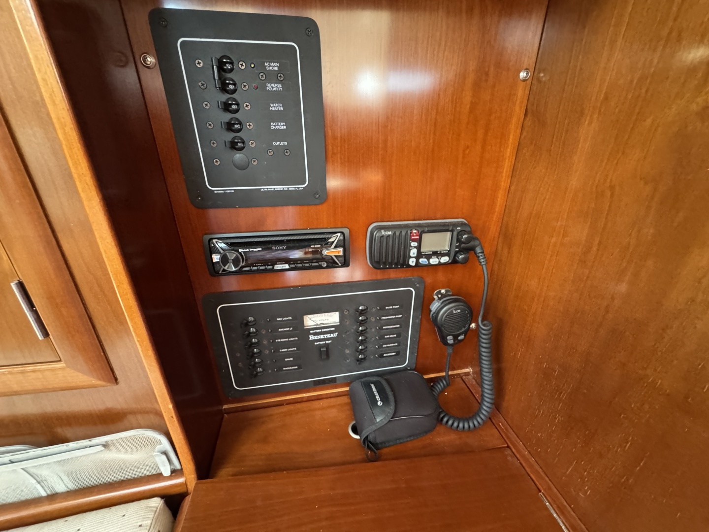 33ft Beneteau Yacht For Sale