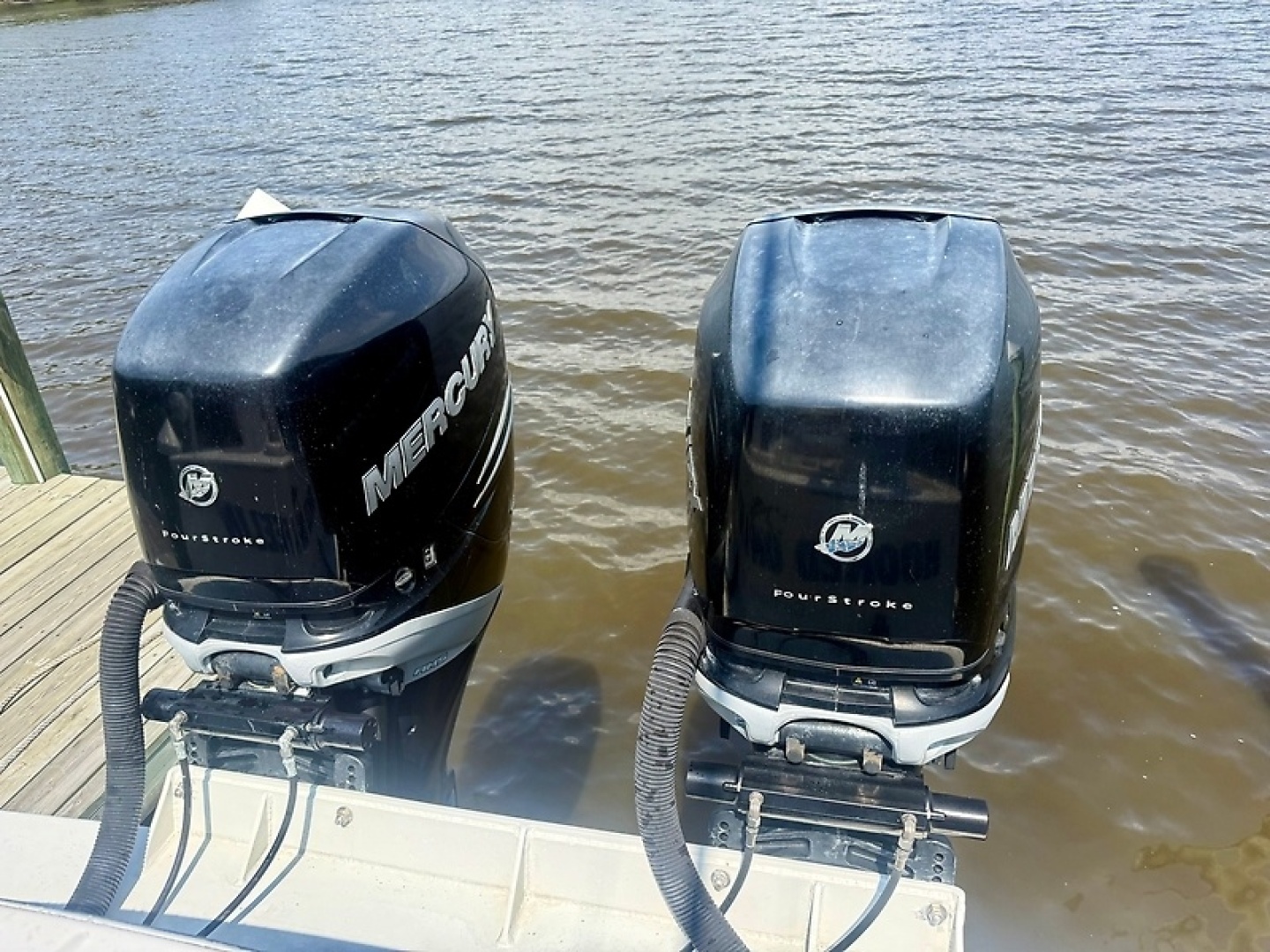HOOKED ON A FEELING 32ft Jarrett Bay Yacht For Sale