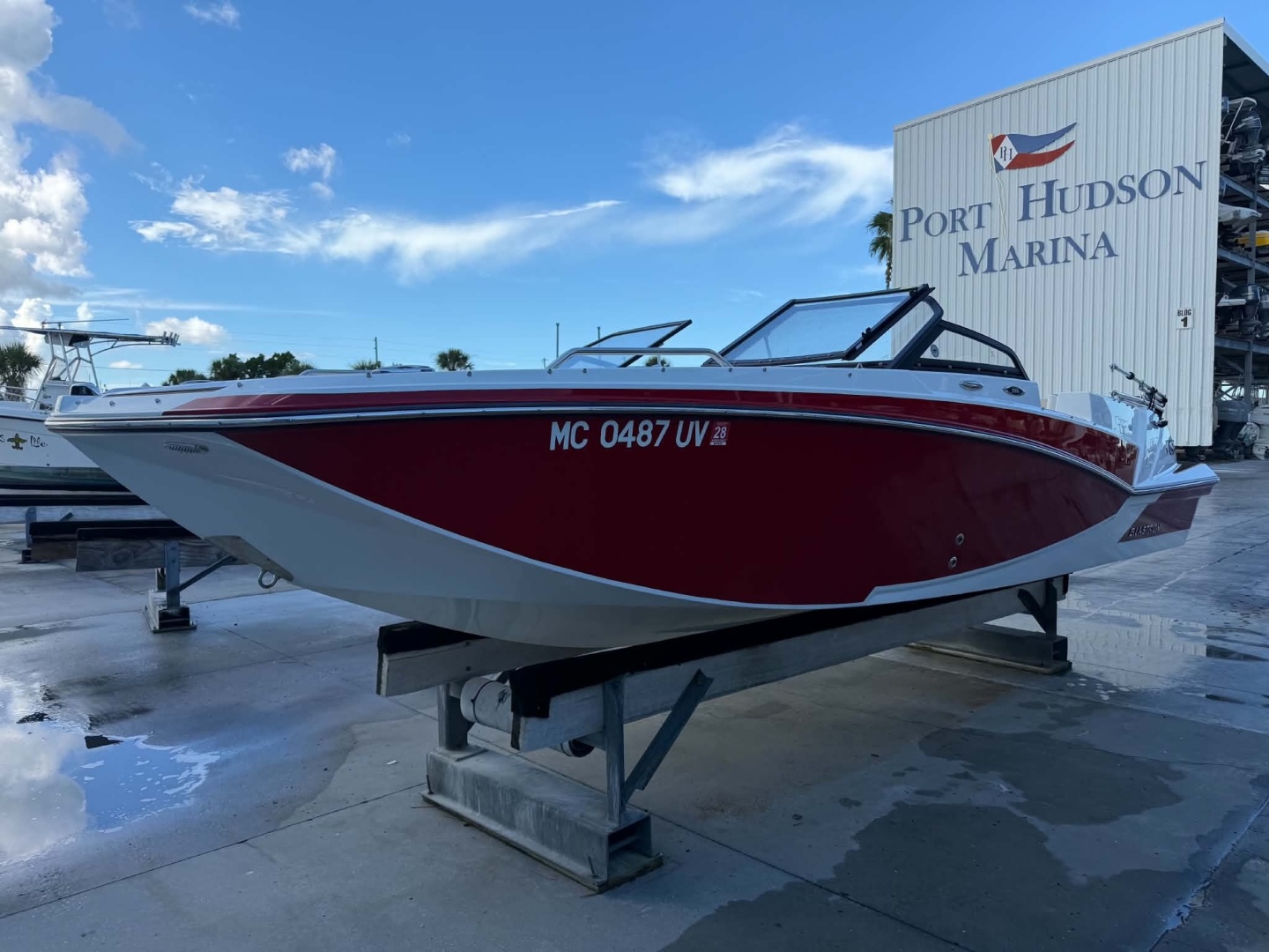 Wake N Lake 20ft Glastron Yacht For Sale Wake N Lake 20ft Glastron Yacht For Sale