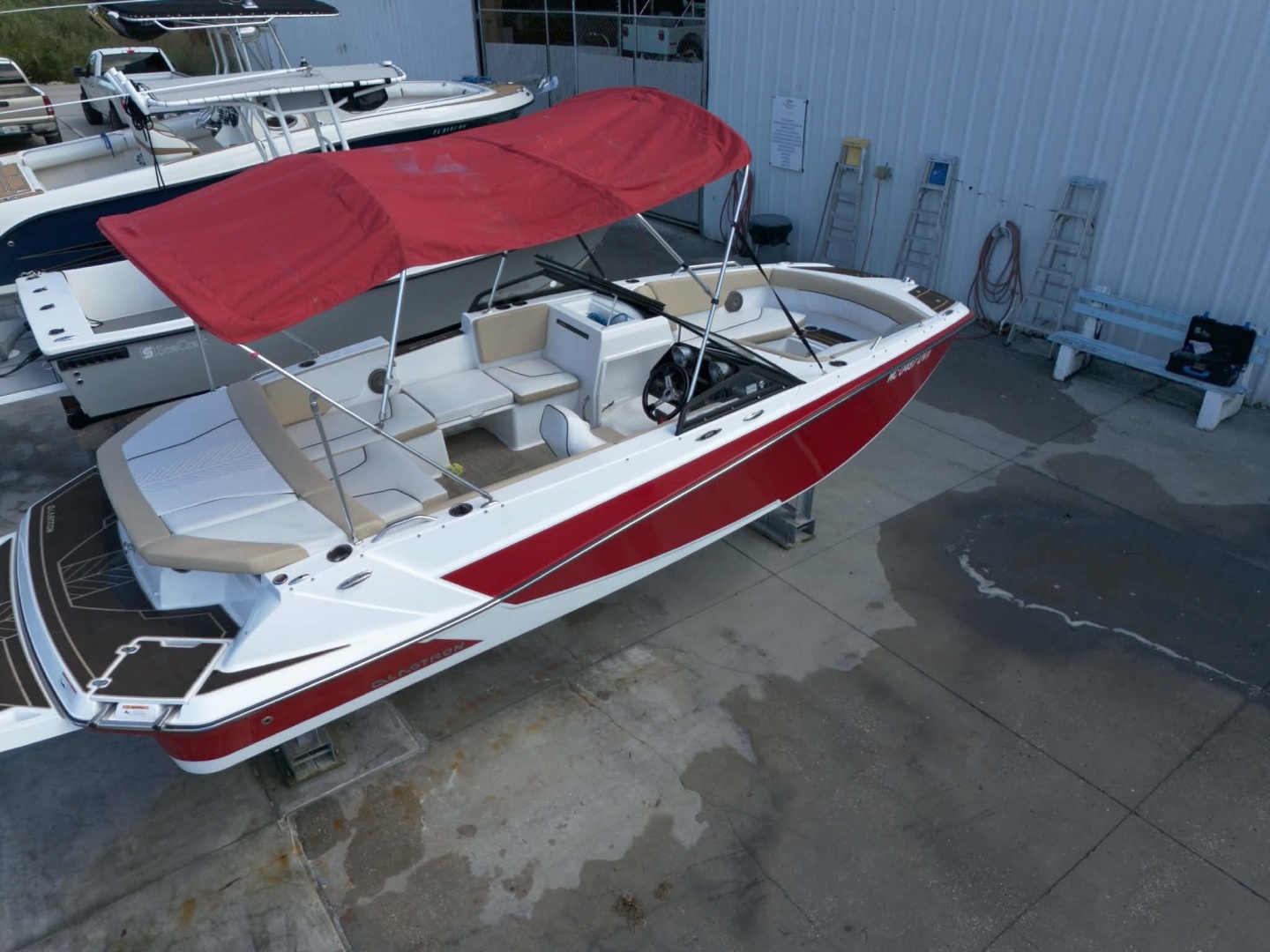Wake N Lake 20ft Glastron Yacht For Sale Wake N Lake 20ft Glastron Yacht For Sale