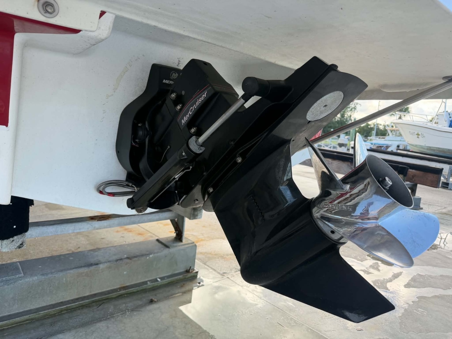 Wake N Lake 20ft Glastron Yacht For Sale Wake N Lake 20ft Glastron Yacht For Sale