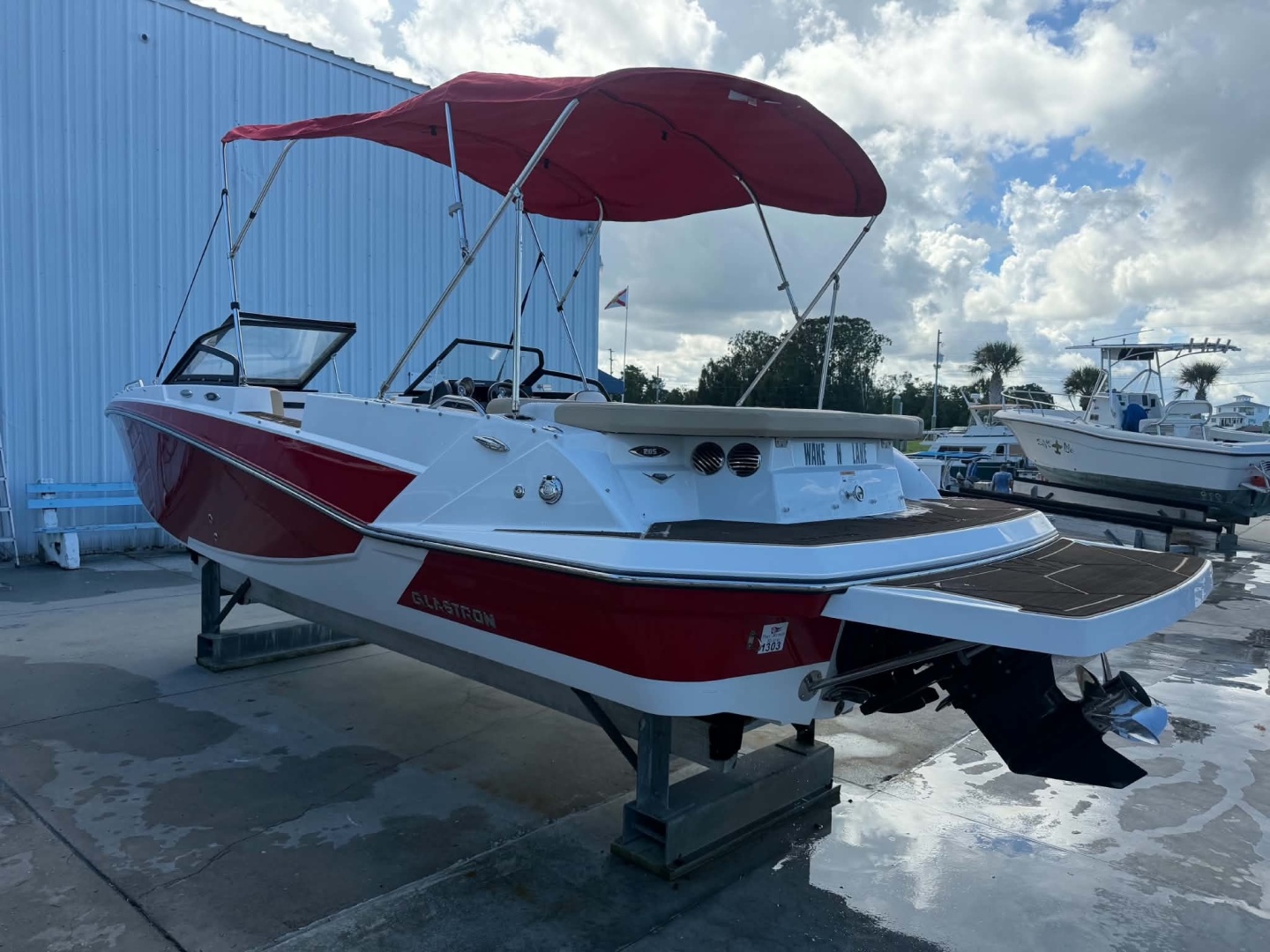 Wake N Lake 20ft Glastron Yacht For Sale Wake N Lake 20ft Glastron Yacht For Sale
