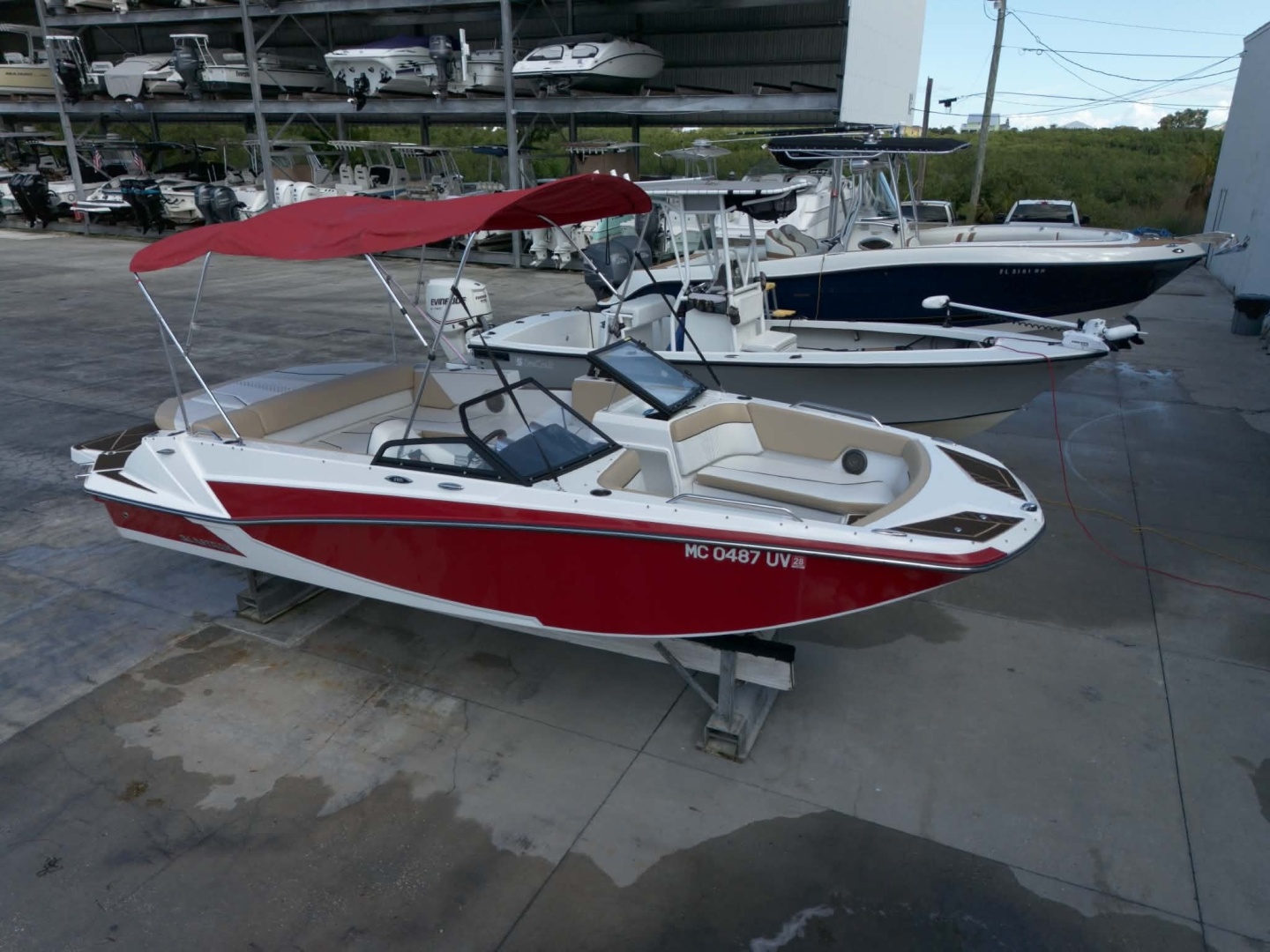 Wake N Lake 20ft Glastron Yacht For Sale Wake N Lake 20ft Glastron Yacht For Sale