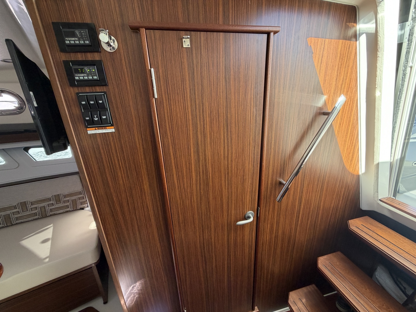 2023 Pursuit OS 355 Offshore