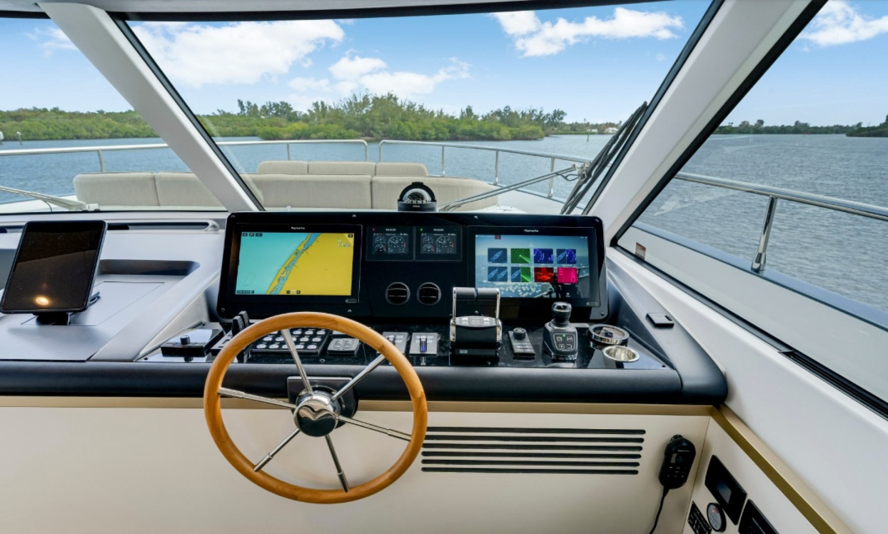 2024 Azimut Magellano 60