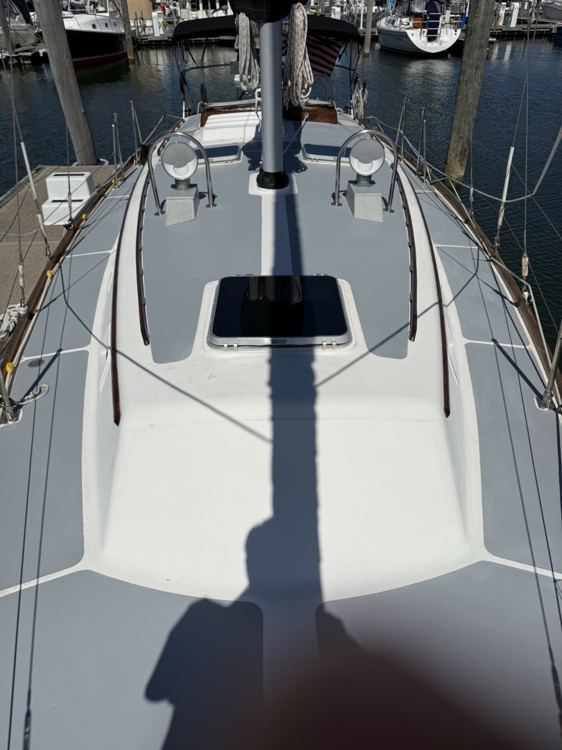 Kai Lani 37ft Gulfstar Yacht For Sale
