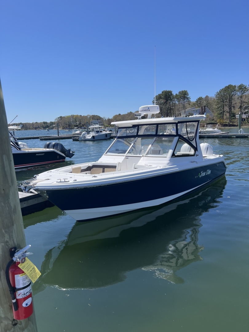 26ft Edgewater Yacht For Sale
