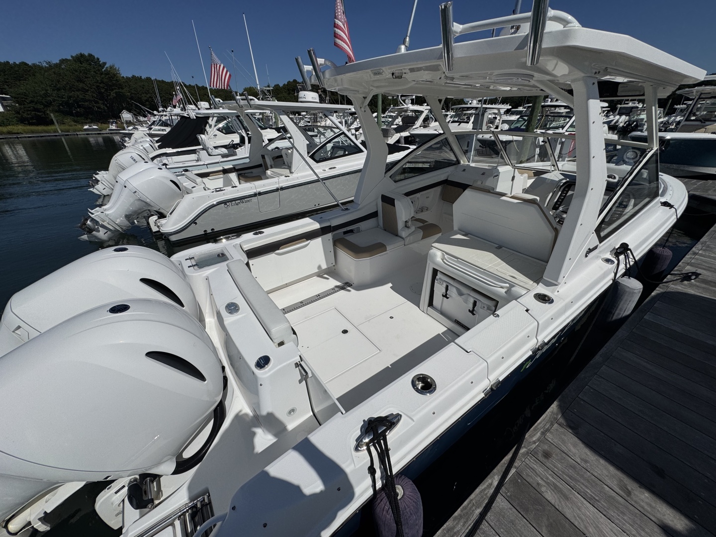 26ft Edgewater Yacht For Sale