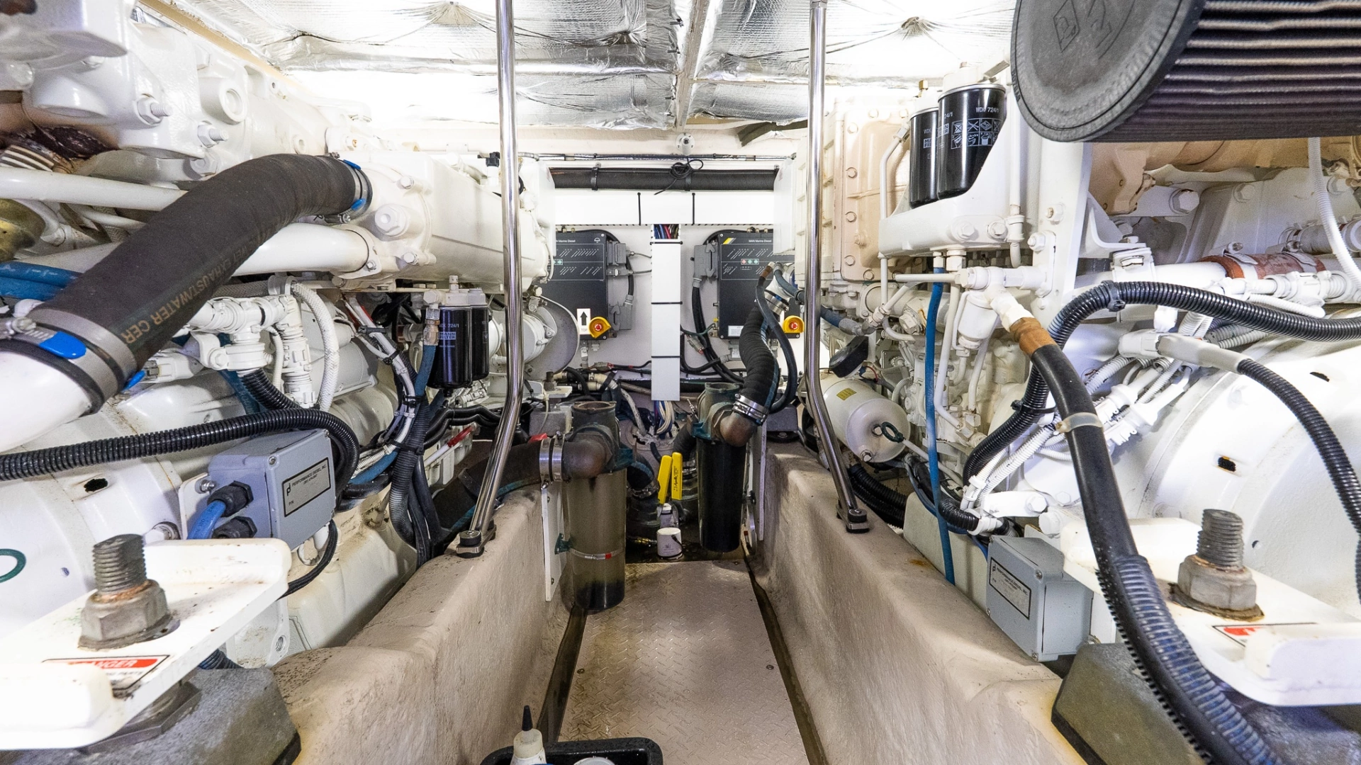 Sea Ray 52 Sedan Bridge Yacht For Sale