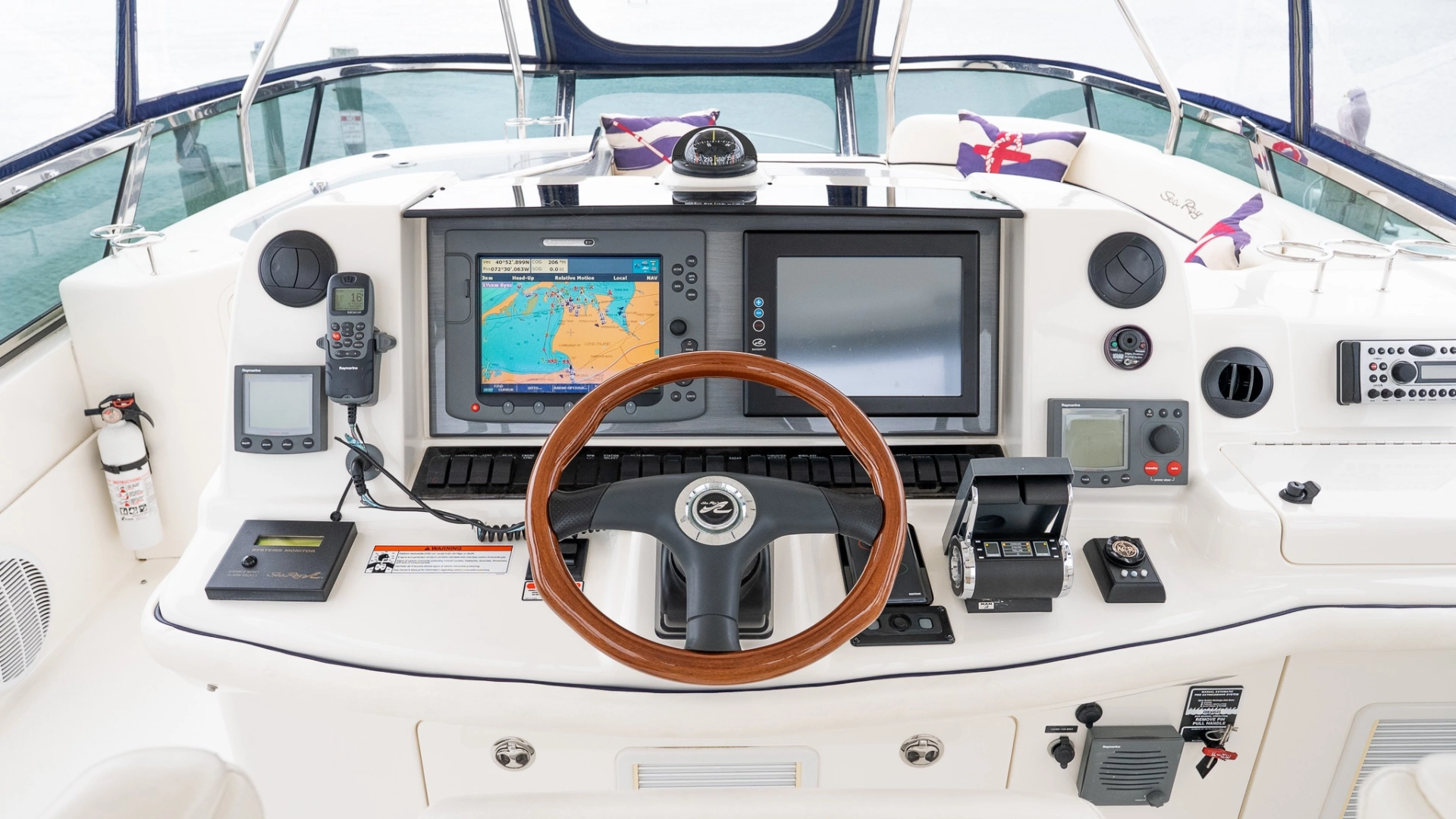 Sea Ray 52 Sedan Bridge Yacht For Sale
