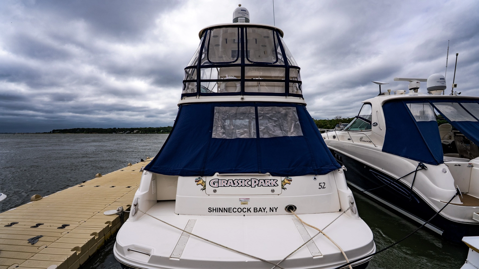 Sea Ray 52 Sedan Bridge Yacht For Sale