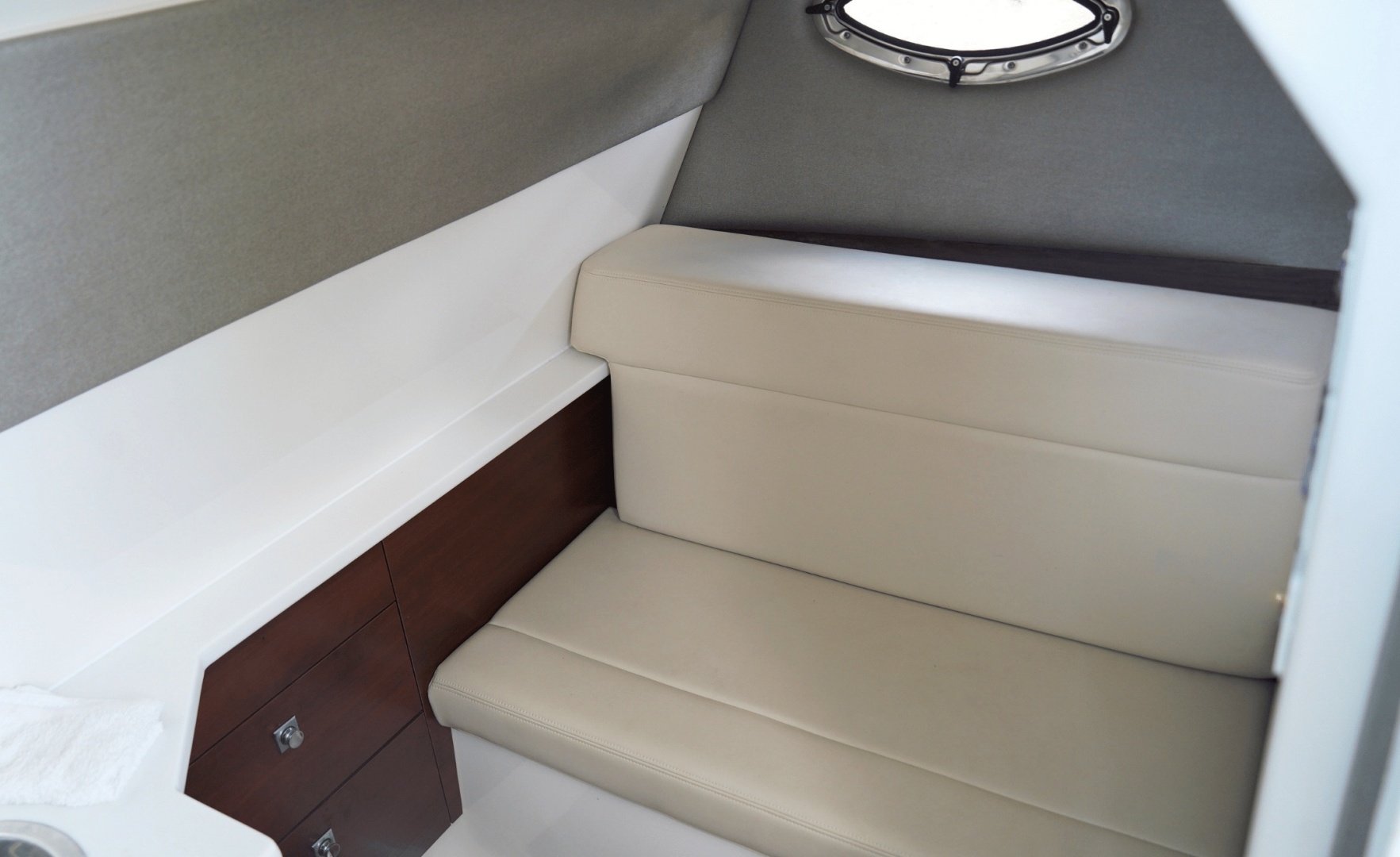 28ft Chaparral Yacht For Sale 28ft Chaparral Yacht For Sale