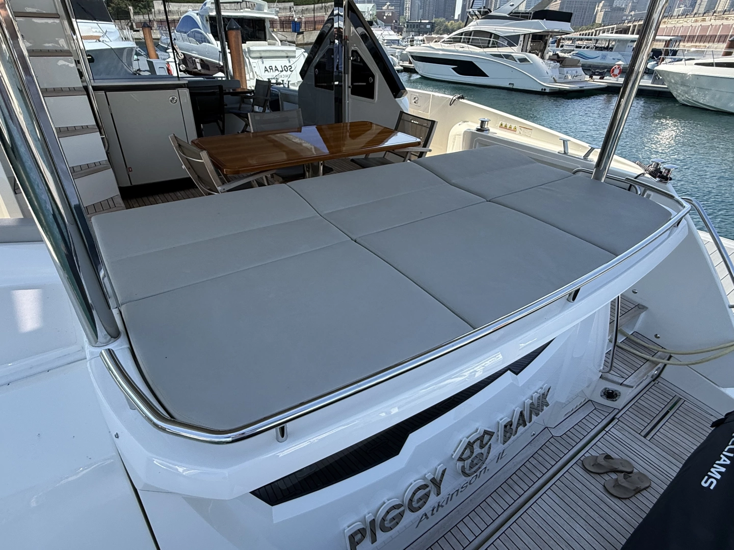 Absolute 62 Fly Yacht For Sale