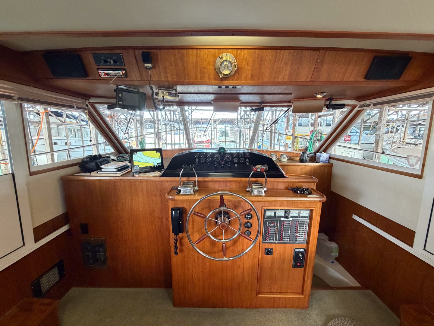1990 Cruise-A-Home Corsair 4200