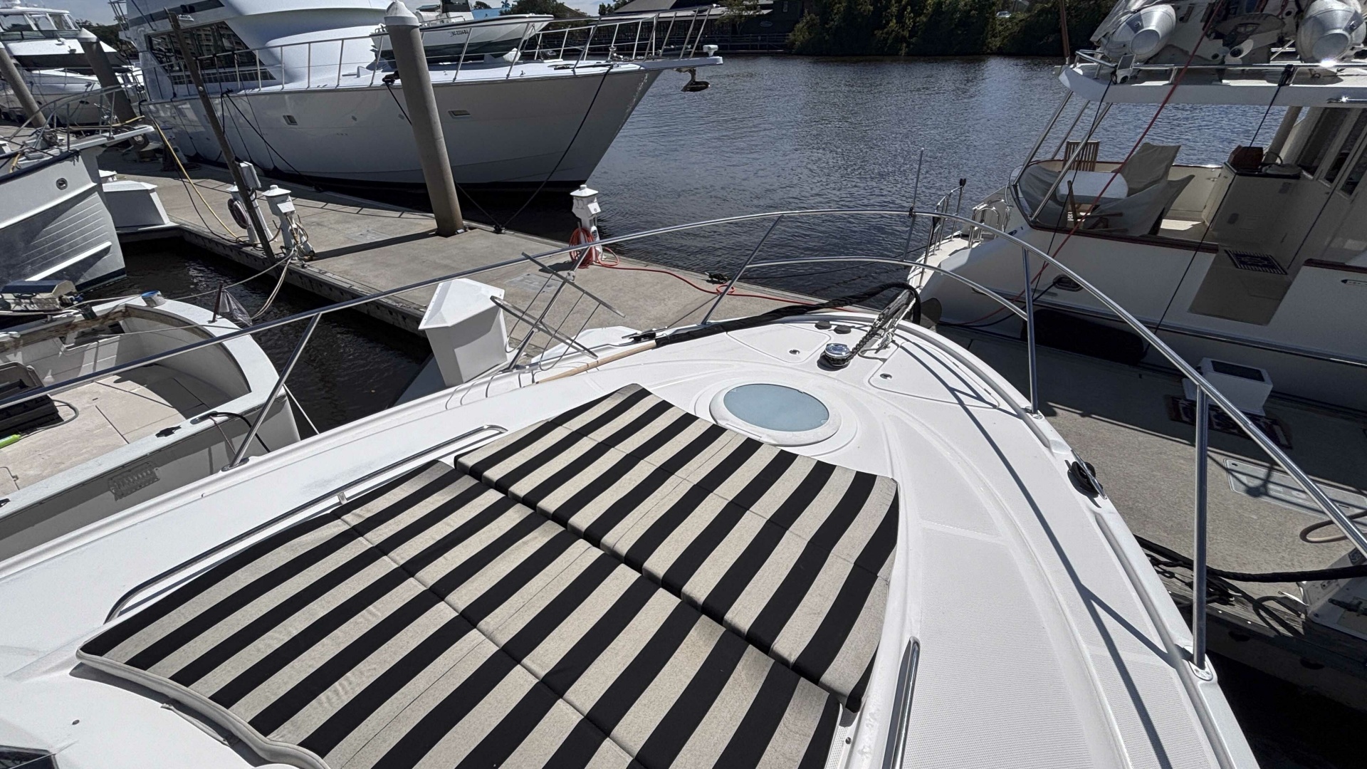 Big Wave 41ft Meridian Yacht For Sale