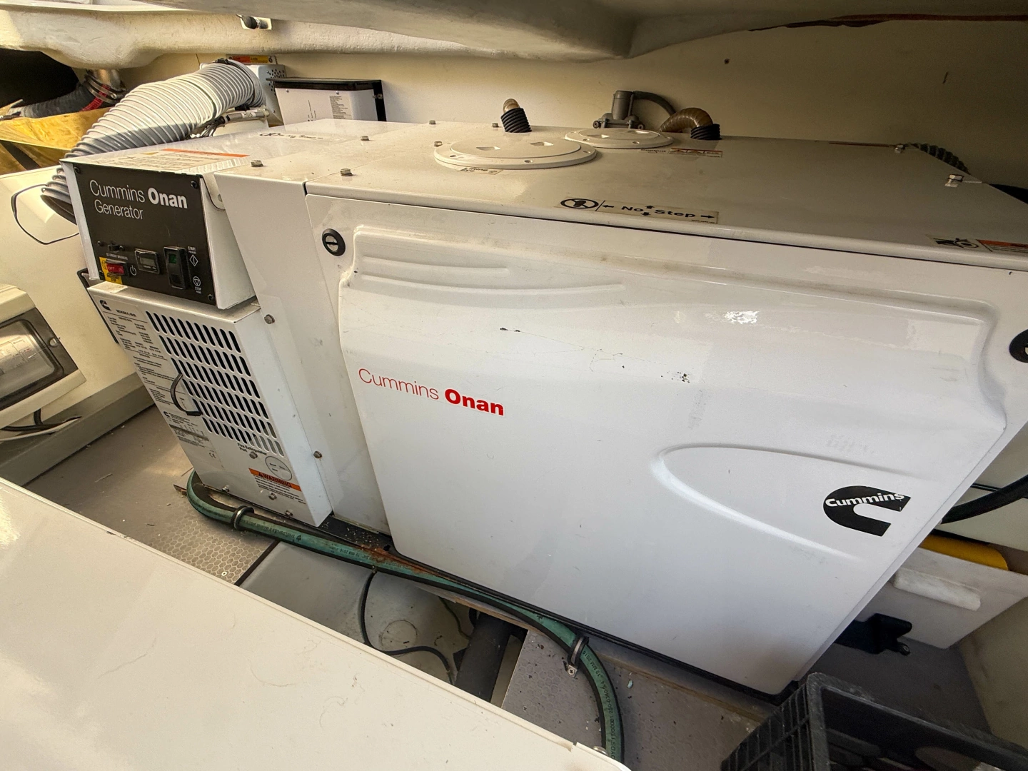 Beneteau Swift Trawler 44 Yacht For Sale